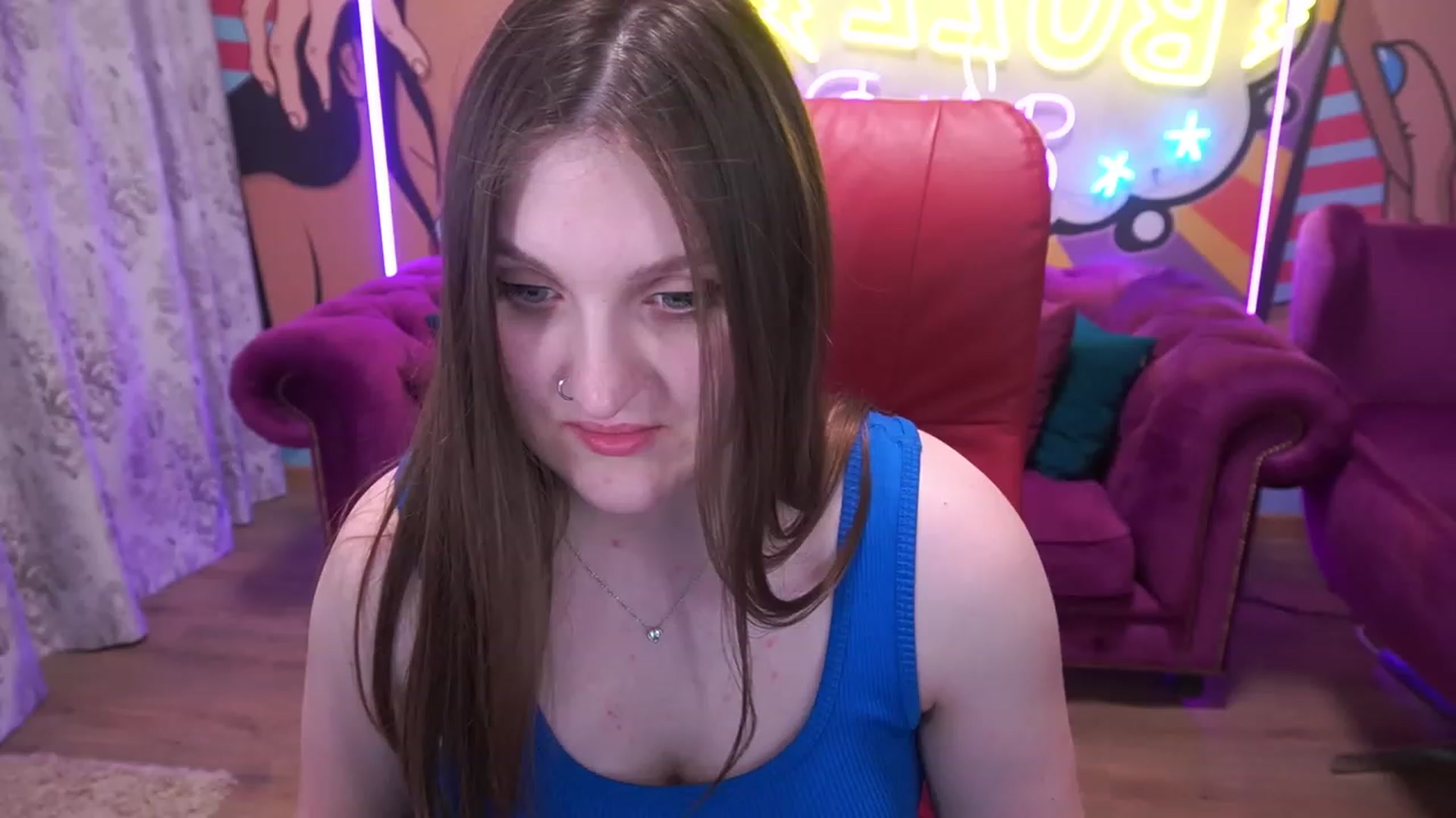 Gallery image thumbnail from EmmyCharm's myfreecams stream on, 06/15/2023, 10:16 image 14 of 20