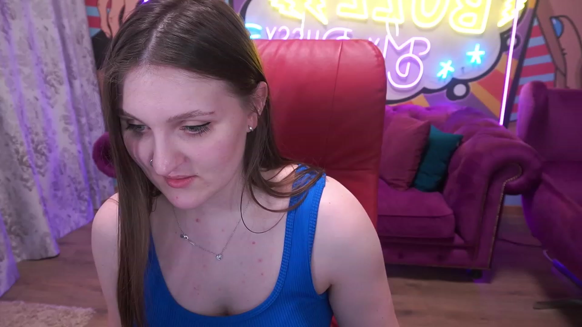 Gallery image thumbnail from EmmyCharm's myfreecams stream on, 06/15/2023, 11:50 image 4 of 20