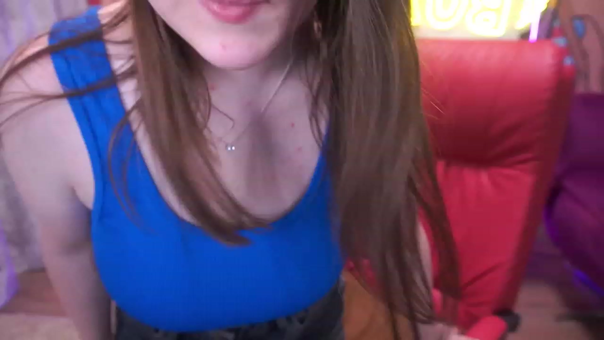 Gallery image thumbnail from EmmyCharm's myfreecams stream on, 06/15/2023, 11:50 image 2 of 20