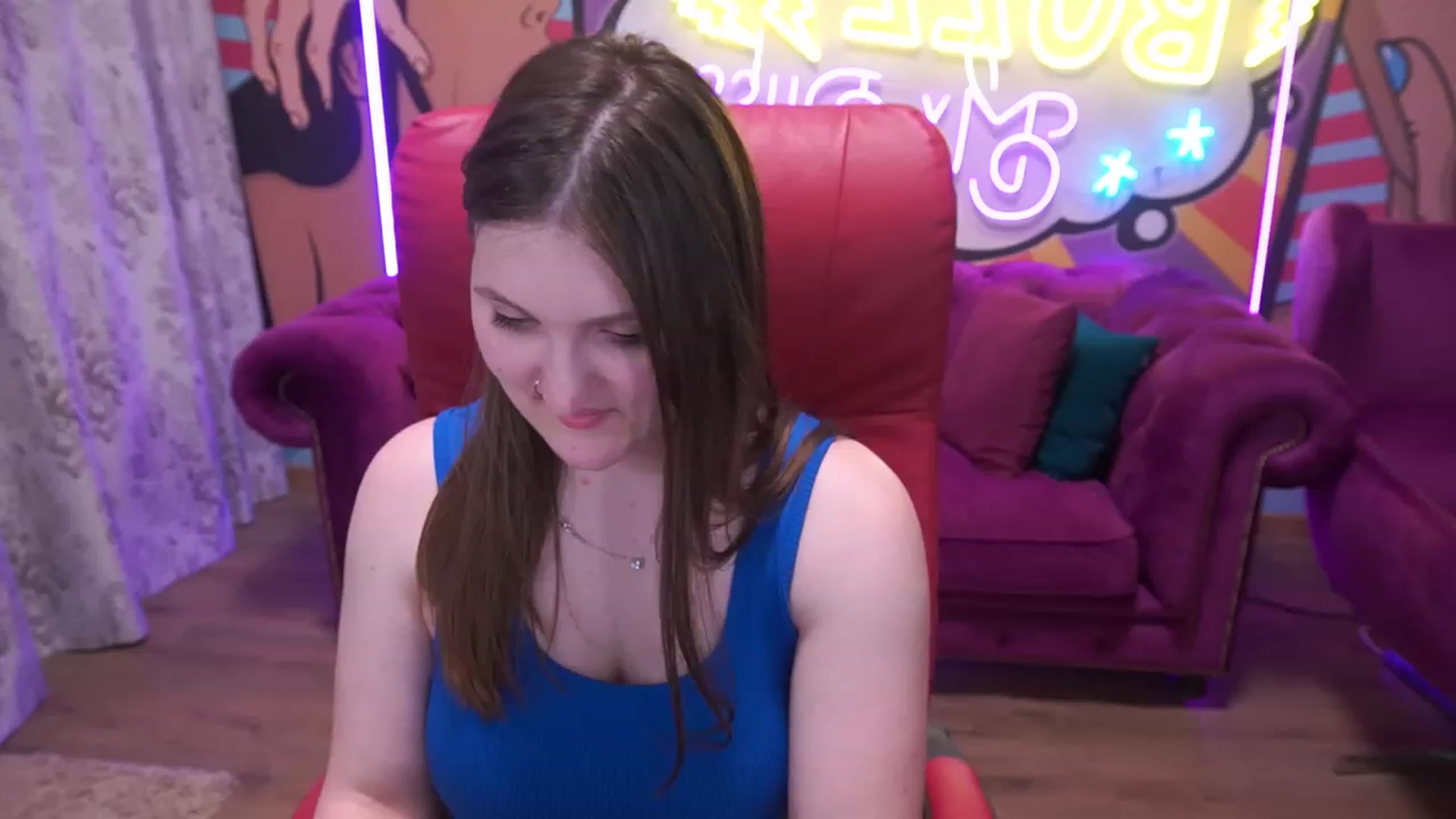 Gallery image thumbnail from EmmyCharm's myfreecams stream on, 06/15/2023, 11:50 image 17 of 20