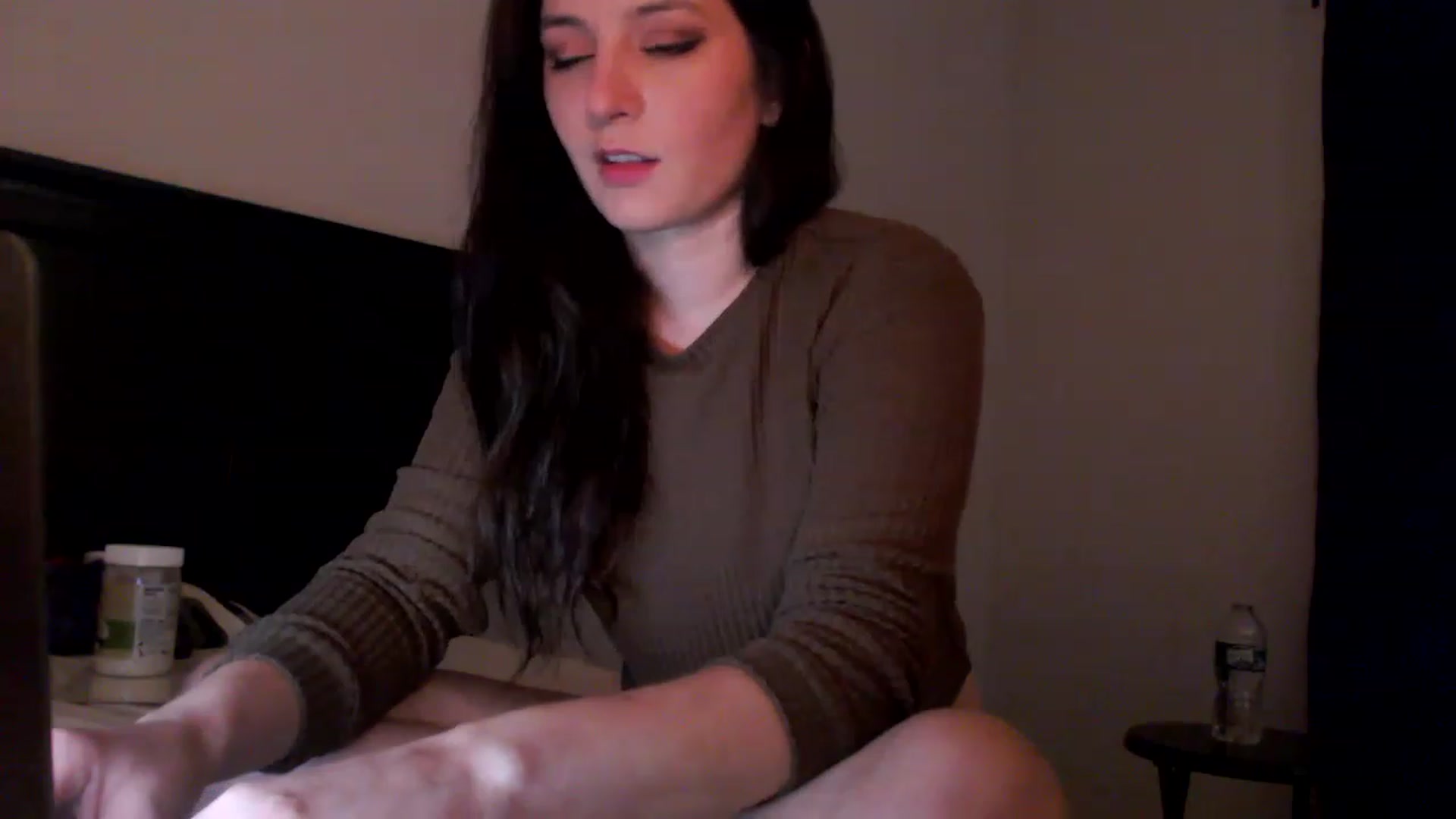 Gallery image thumbnail from EmmyLove's myfreecams stream on, 12/06/2022, 04:44 image 7 of 20