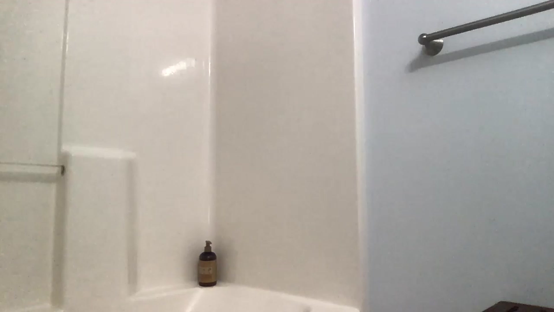 Gallery image thumbnail from EmmyLove's myfreecams stream on, 12/10/2022, 06:52 image 12 of 20