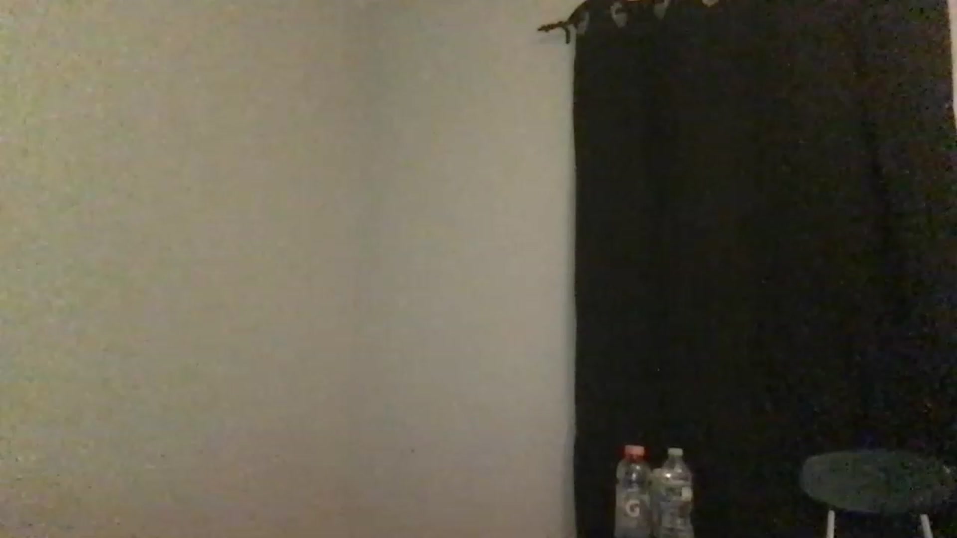 Gallery image thumbnail from EmmyLove's myfreecams stream on, 12/10/2022, 07:07 image 2 of 20