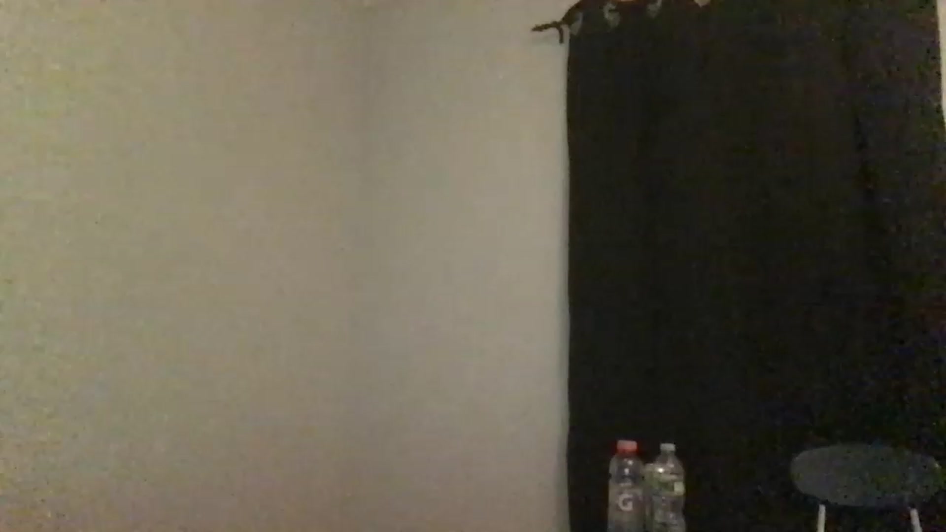 Gallery image thumbnail from EmmyLove's myfreecams stream on, 12/10/2022, 07:07 image 7 of 20
