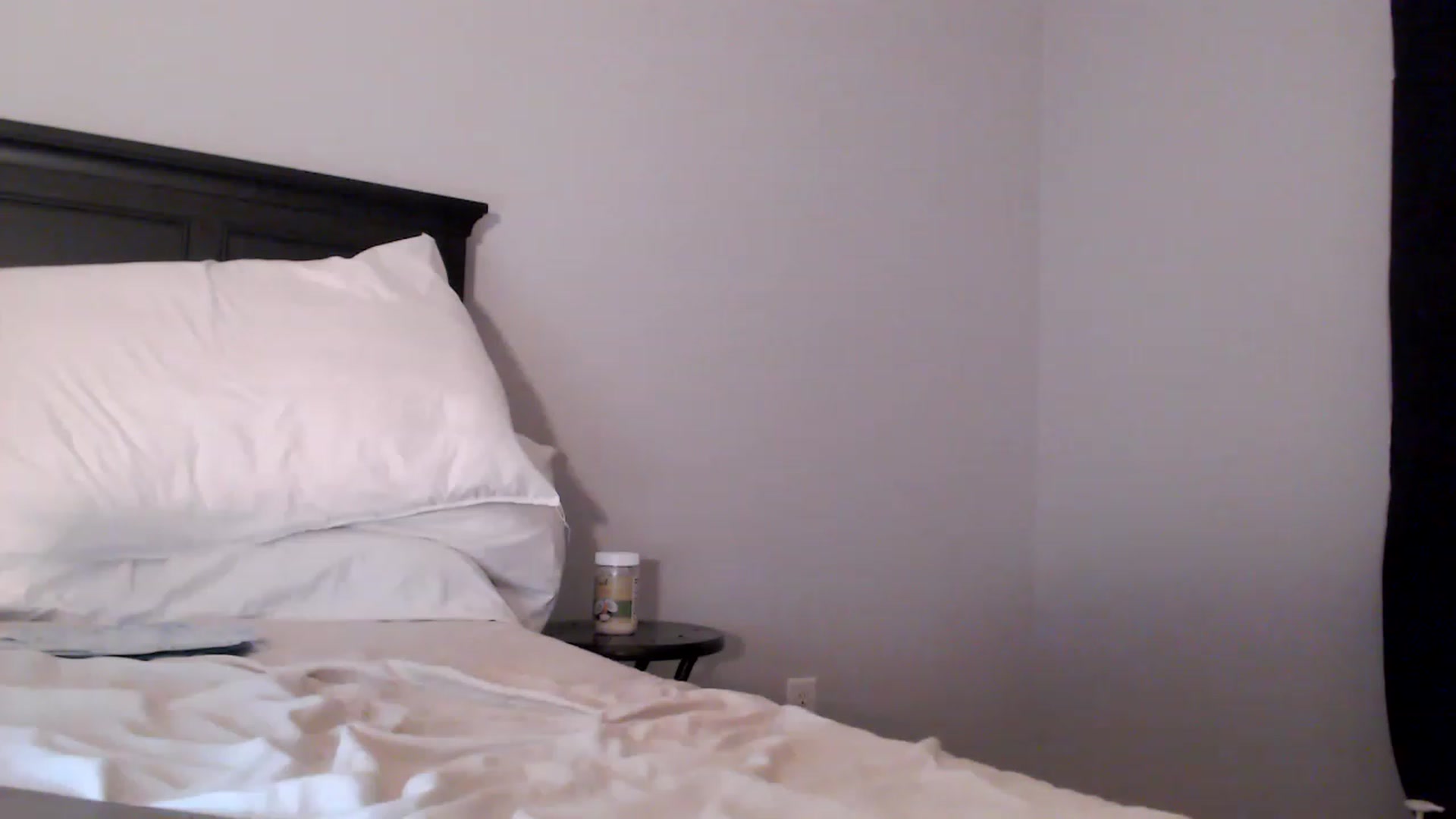 Gallery image thumbnail from EmmyLove's myfreecams stream on, 01/03/2023, 05:48 image 1 of 20