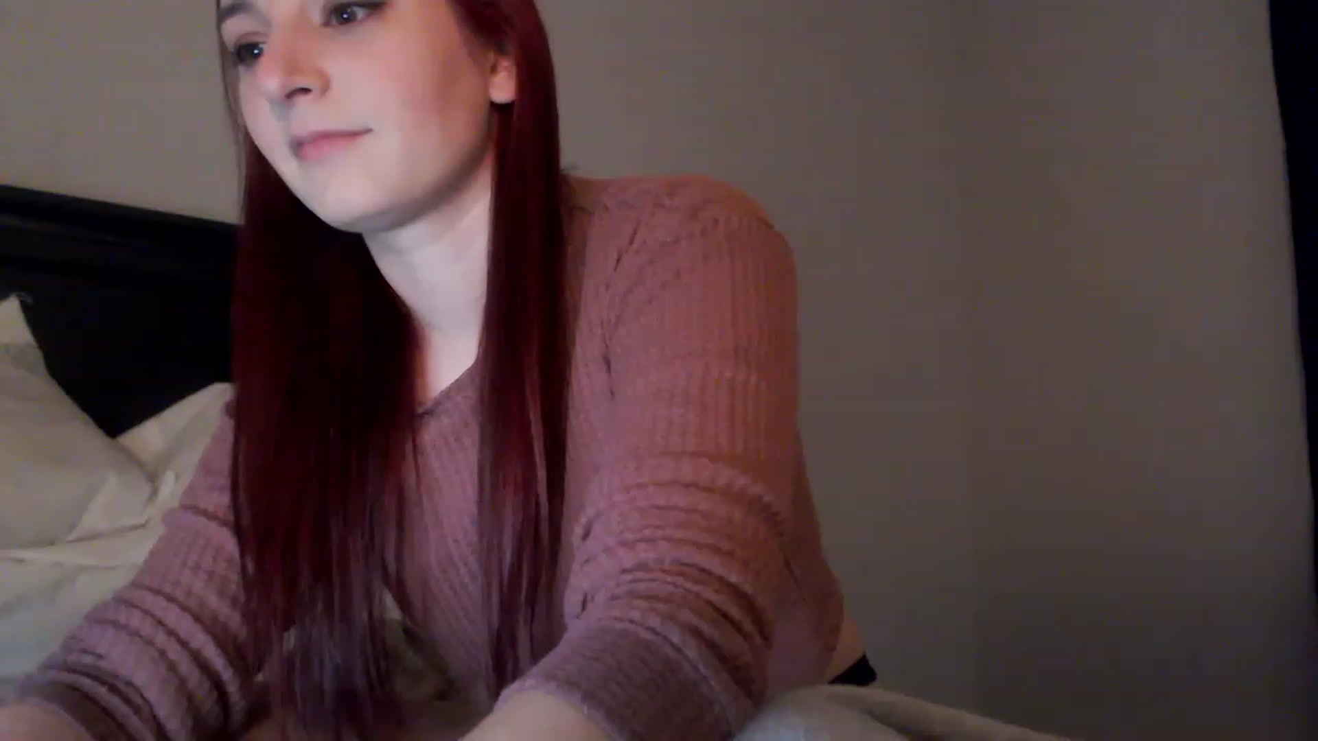 Gallery image thumbnail from EmmyLove's myfreecams stream on, 01/13/2023, 07:37 image 2 of 20