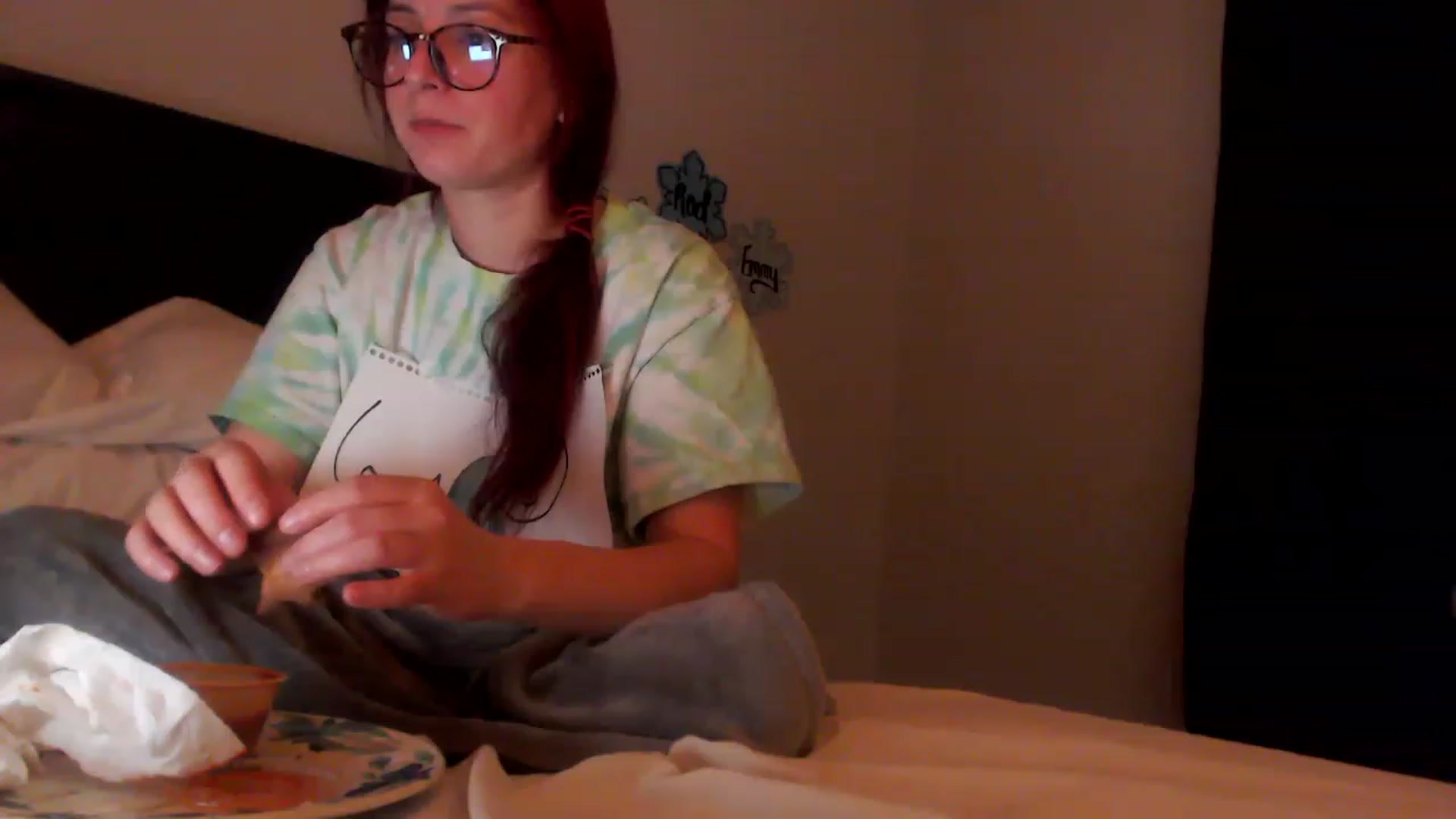 Gallery image thumbnail from EmmyLove's myfreecams stream on, 01/16/2023, 07:15 image 20 of 20
