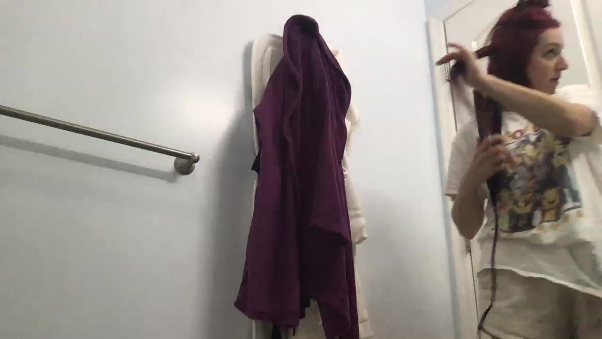 Gallery image thumbnail from EmmyLove's myfreecams stream on, 01/17/2023, 18:37 image 5 of 20