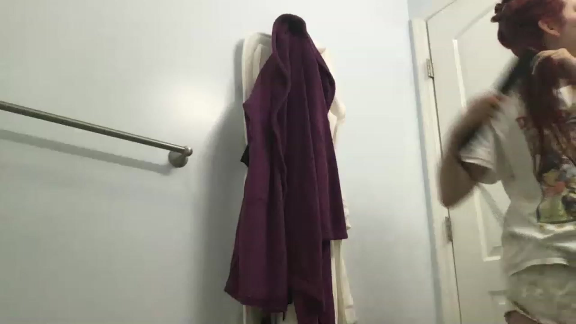 Gallery image thumbnail from EmmyLove's myfreecams stream on, 01/17/2023, 18:37 image 1 of 20