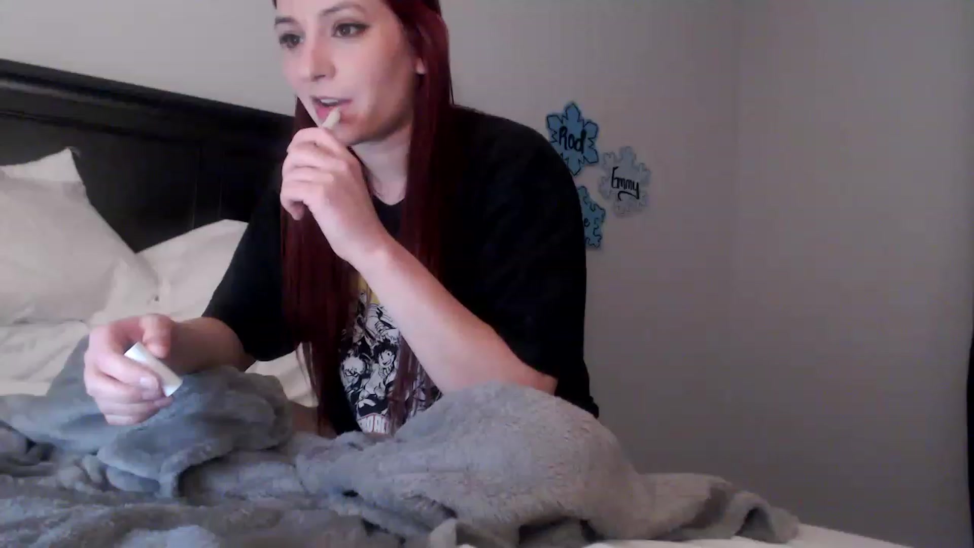 Gallery image thumbnail from EmmyLove's myfreecams stream on, 01/18/2023, 05:49 image 12 of 20