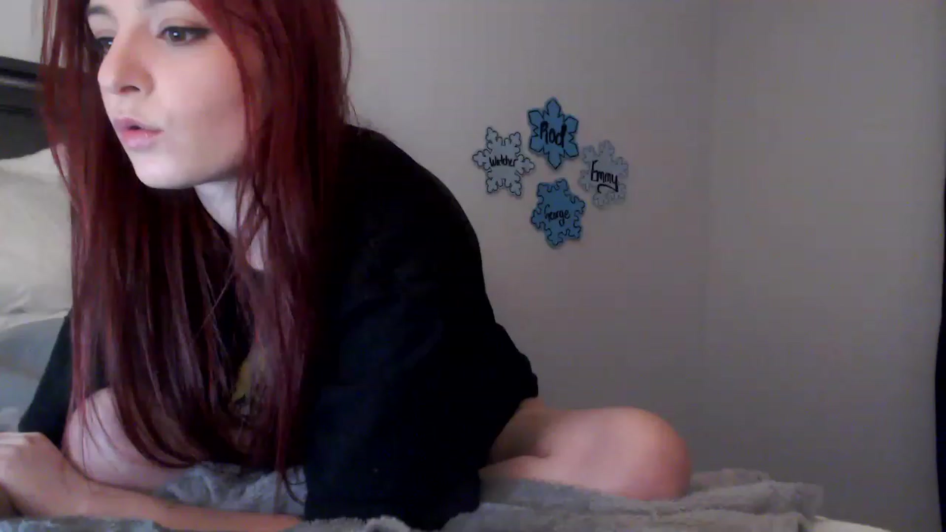Gallery image thumbnail from EmmyLove's myfreecams stream on, 01/18/2023, 05:49 image 3 of 20