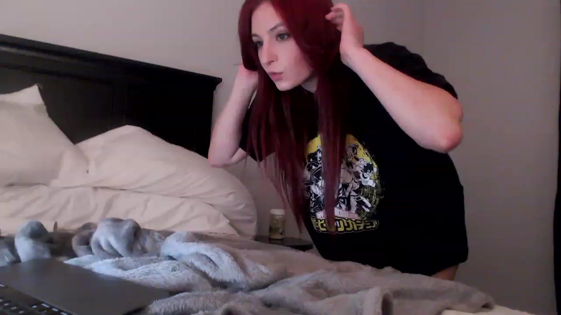 Gallery image thumbnail from EmmyLove's myfreecams stream on, 01/18/2023, 05:49 image 6 of 20