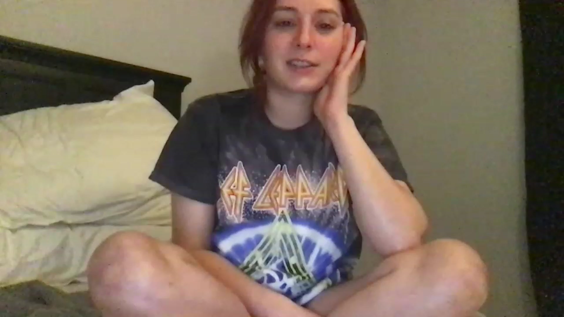 Gallery image thumbnail from EmmyLove's myfreecams stream on, 01/26/2023, 07:01 image 12 of 20