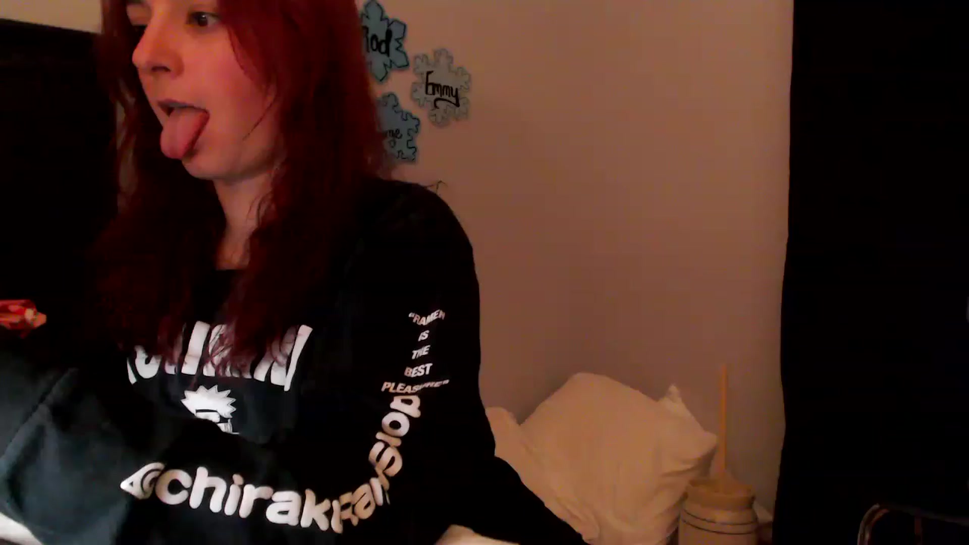 Gallery image thumbnail from EmmyLove's myfreecams stream on, 01/28/2023, 06:50 image 20 of 20