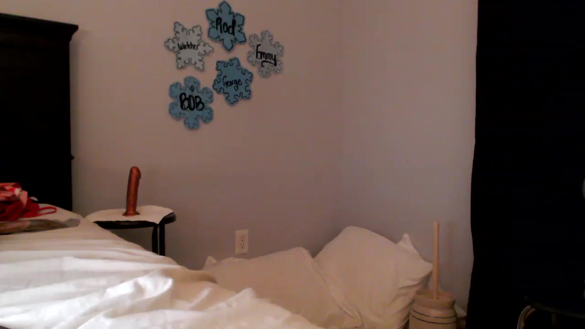 Gallery image thumbnail from EmmyLove's myfreecams stream on, 01/28/2023, 06:50 image 18 of 20