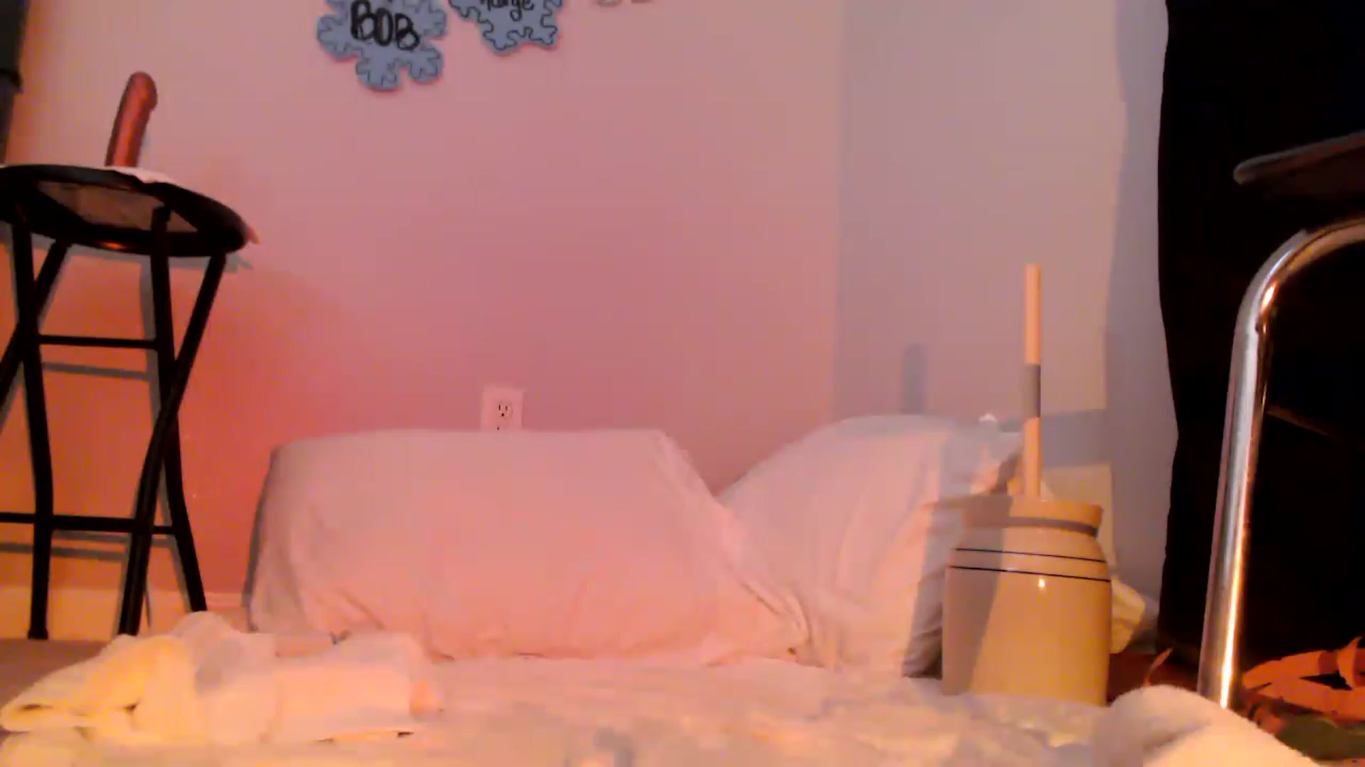 Gallery image thumbnail from EmmyLove's myfreecams stream on, 01/28/2023, 06:50 image 3 of 20