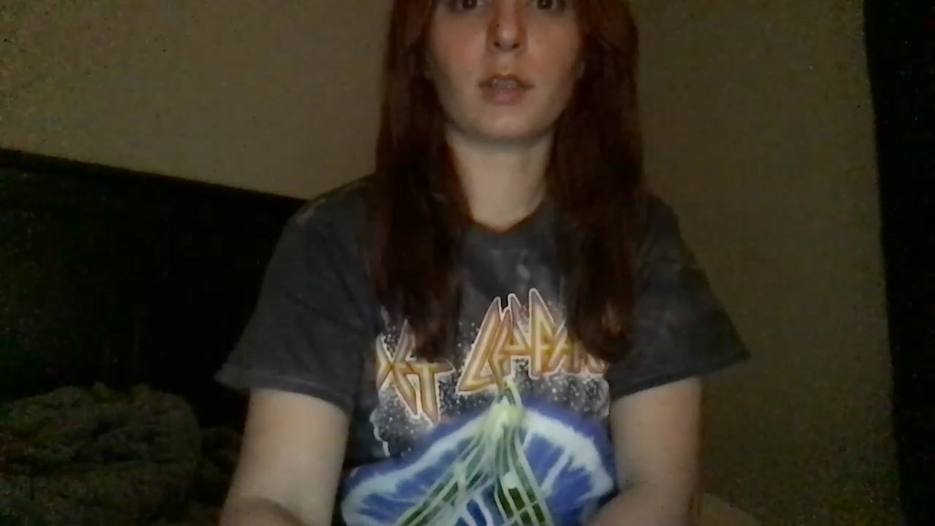 Gallery image thumbnail from EmmyLove's myfreecams stream on, 02/16/2023, 07:07 image 15 of 20