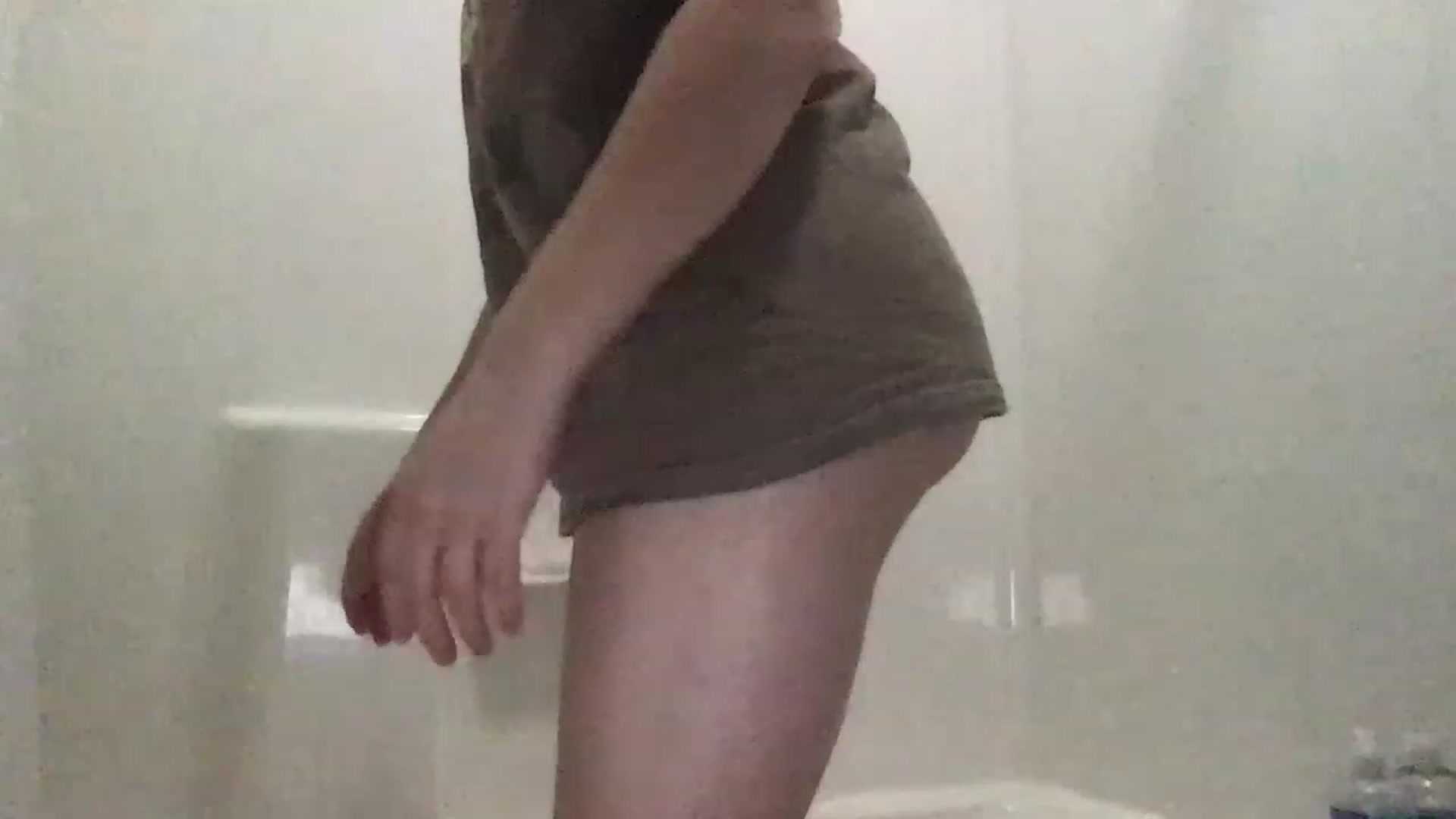 Gallery image thumbnail from EmmyLove's myfreecams stream on, 02/23/2023, 06:46 image 4 of 20
