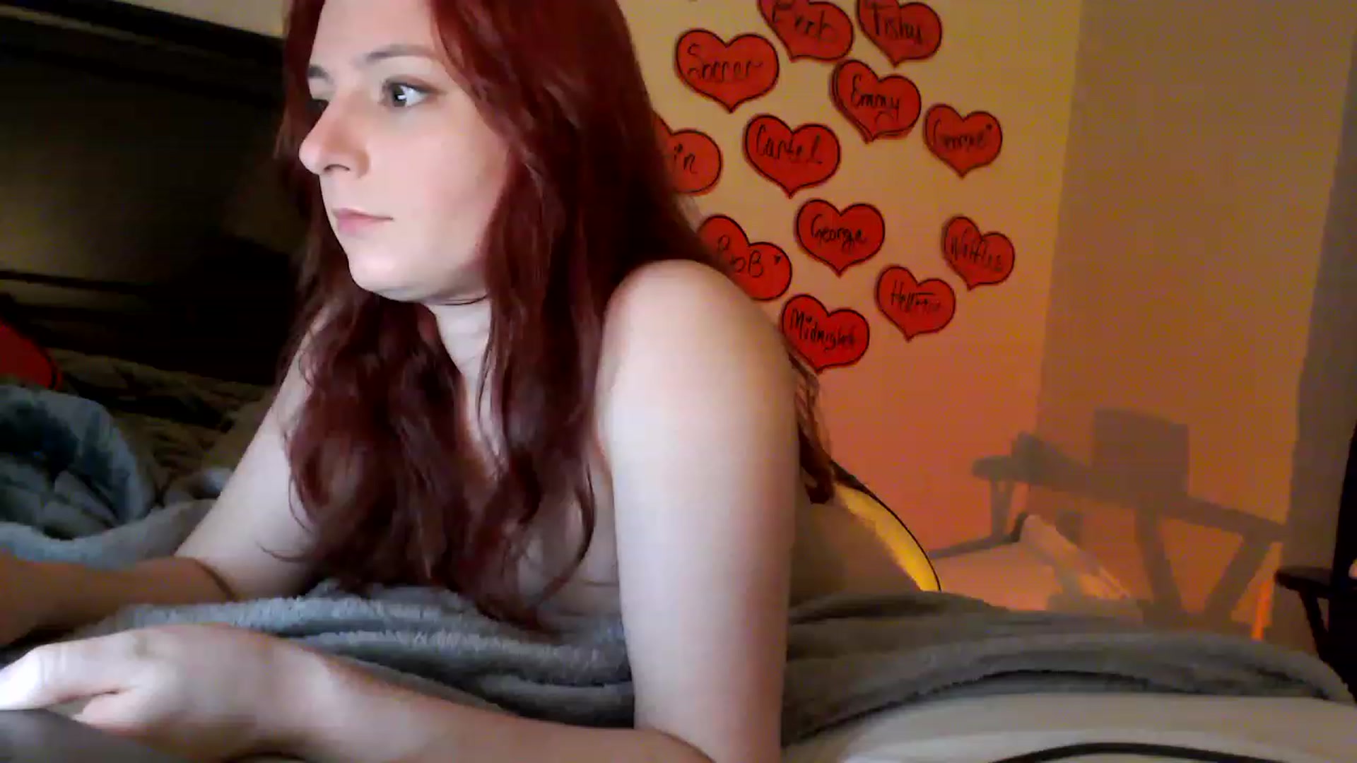 Gallery image thumbnail from EmmyLove's myfreecams stream on, 02/25/2023, 07:03 image 17 of 20