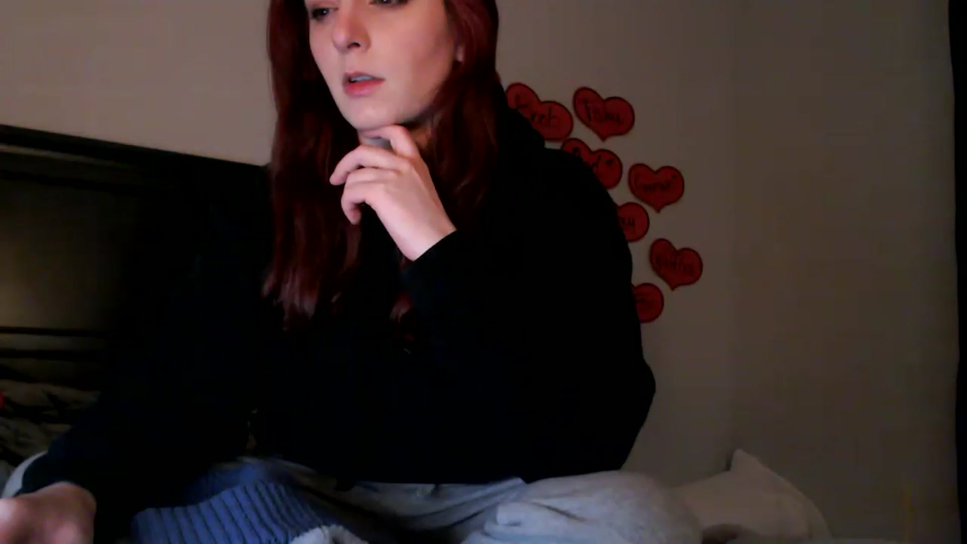 Gallery image thumbnail from EmmyLove's myfreecams stream on, 02/28/2023, 06:40 image 7 of 20