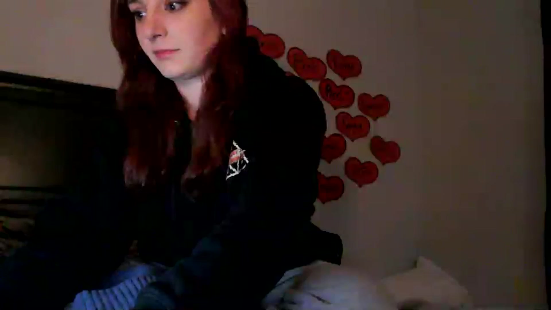 Gallery image thumbnail from EmmyLove's myfreecams stream on, 02/28/2023, 06:40 image 8 of 20