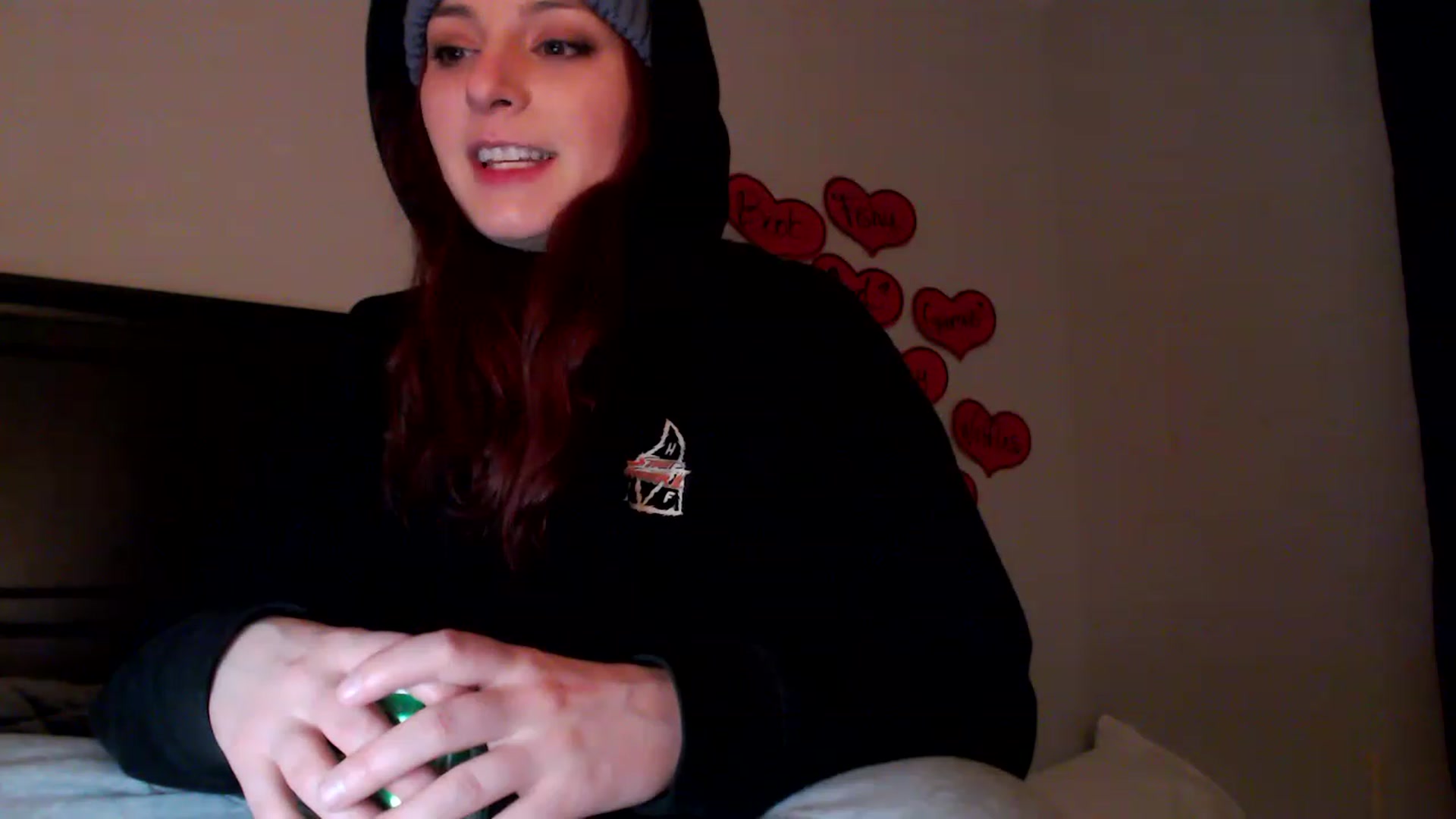 Gallery image thumbnail from EmmyLove's myfreecams stream on, 02/28/2023, 06:40 image 19 of 20
