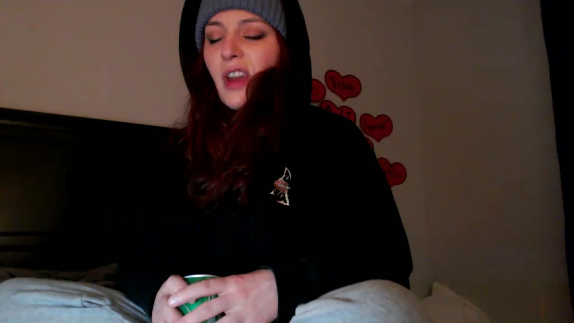 Gallery image thumbnail from EmmyLove's myfreecams stream on, 02/28/2023, 06:40 image 18 of 20