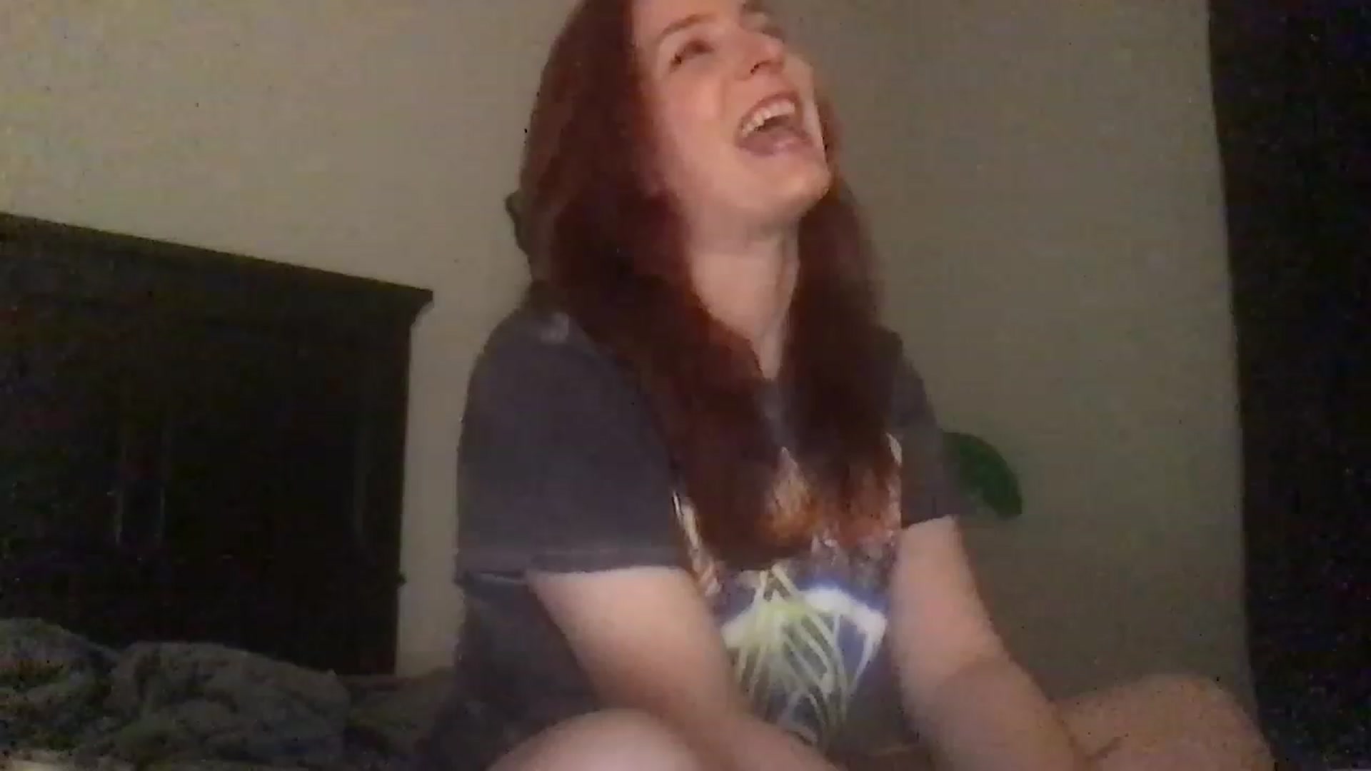 Gallery image thumbnail from EmmyLove's myfreecams stream on, 04/01/2023, 06:19 image 18 of 20