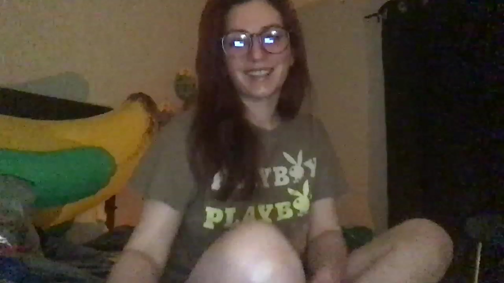 Gallery image thumbnail from EmmyLove's myfreecams stream on, 04/12/2023, 05:40 image 1 of 20