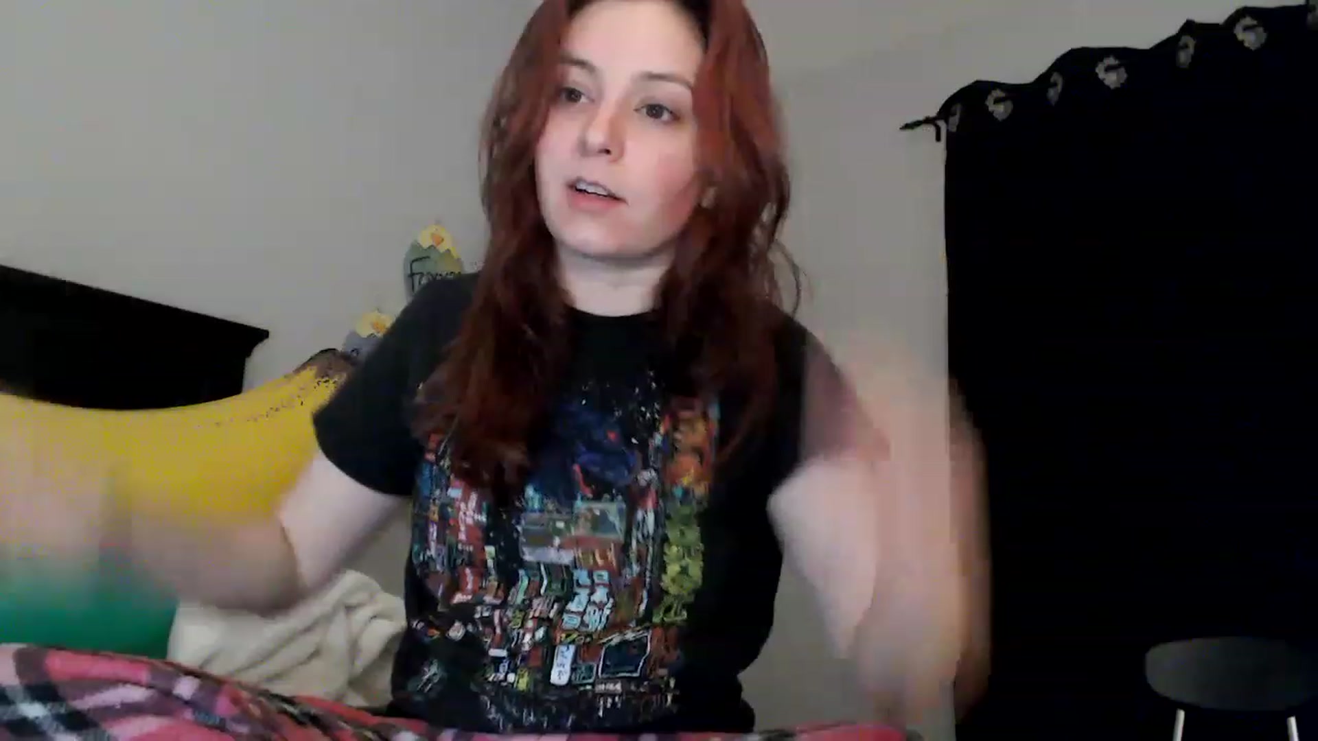 Gallery image thumbnail from EmmyLove's myfreecams stream on, 04/20/2023, 06:22 image 2 of 20