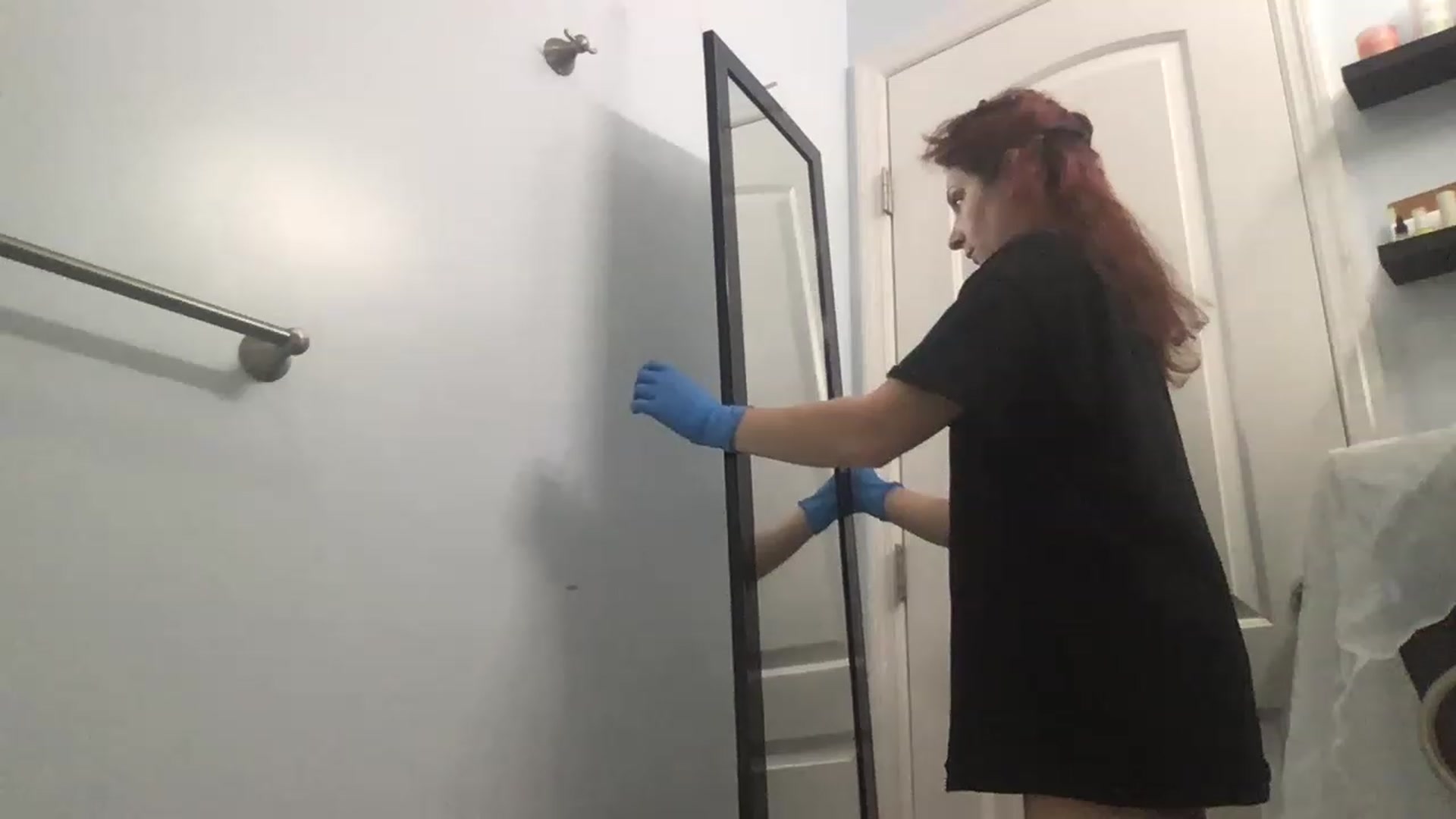 Gallery image thumbnail from EmmyLove's myfreecams stream on, 04/26/2023, 05:38 image 10 of 20