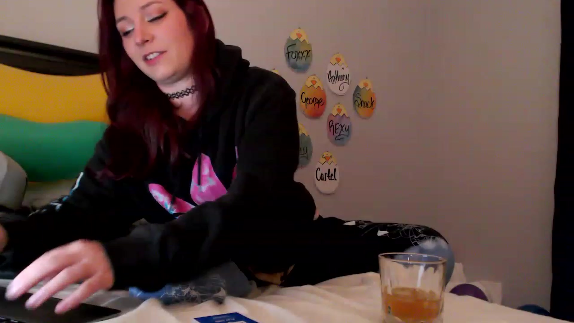 Gallery image thumbnail from EmmyLove's myfreecams stream on, 04/27/2023, 06:18 image 6 of 20