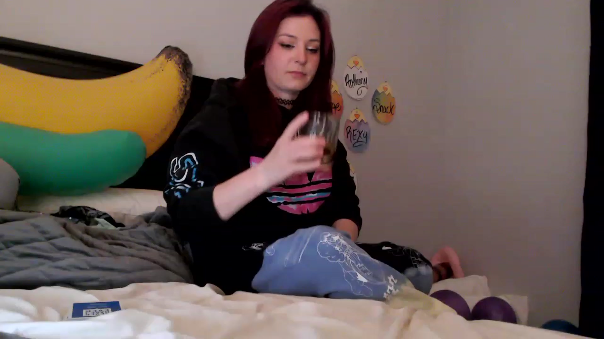 Gallery image thumbnail from EmmyLove's myfreecams stream on, 04/27/2023, 06:18 image 4 of 20