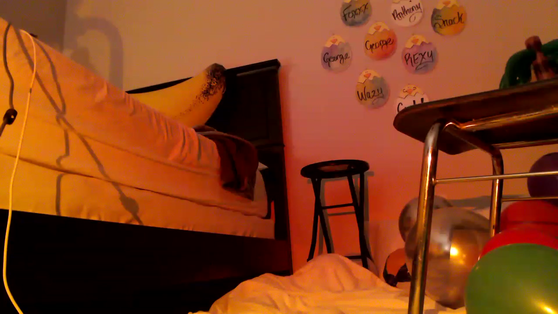 Gallery image thumbnail from EmmyLove's myfreecams stream on, 04/28/2023, 06:32 image 18 of 20
