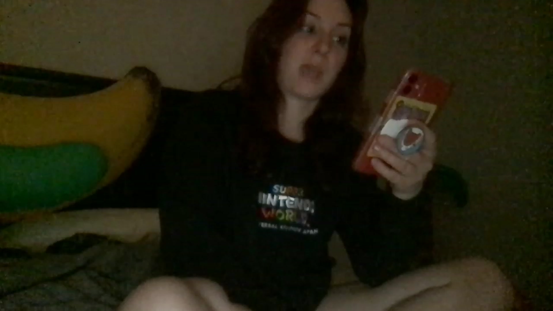 Gallery image thumbnail from EmmyLove's myfreecams stream on, 05/01/2023, 07:07 image 15 of 20