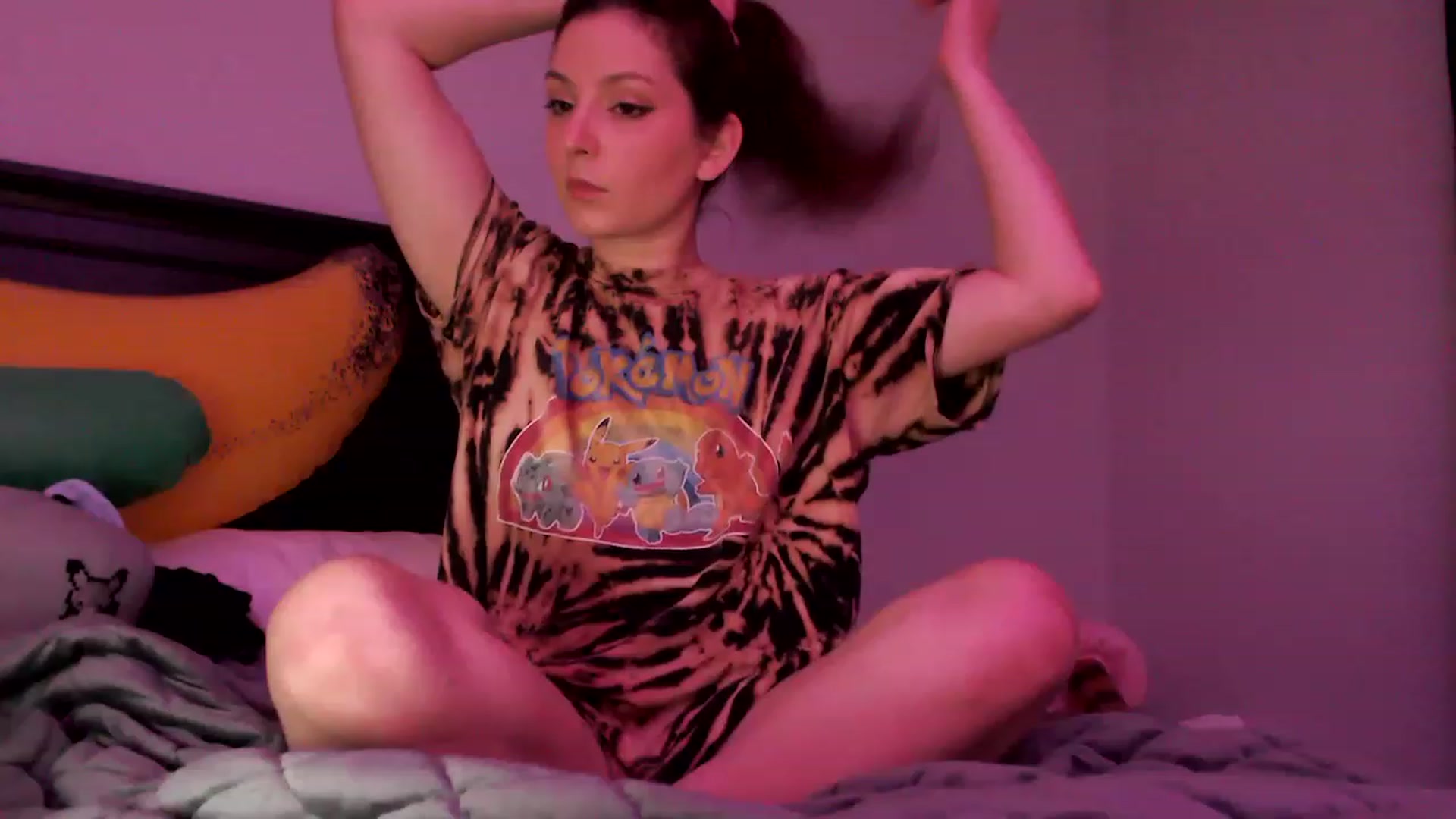 Gallery image thumbnail from EmmyLove's myfreecams stream on, 05/13/2023, 04:51 image 4 of 20