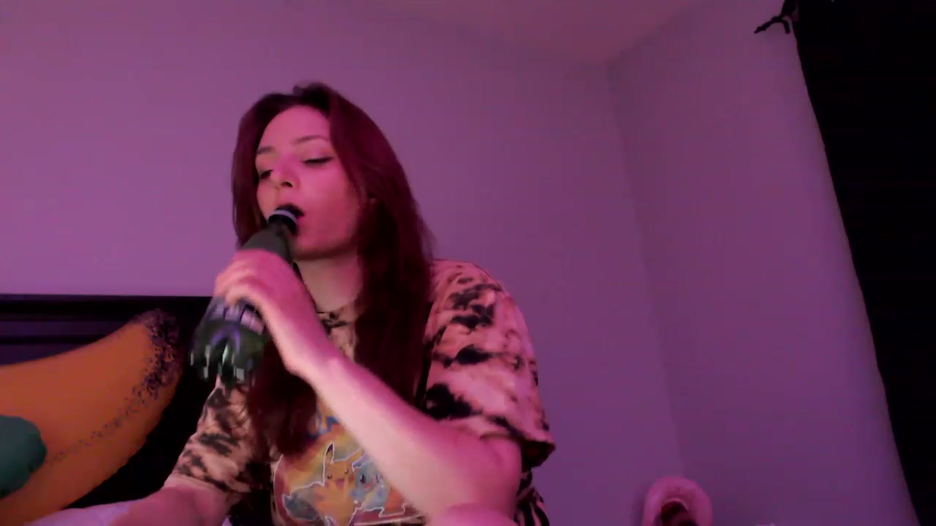 Gallery image thumbnail from EmmyLove's myfreecams stream on, 05/13/2023, 04:51 image 18 of 20
