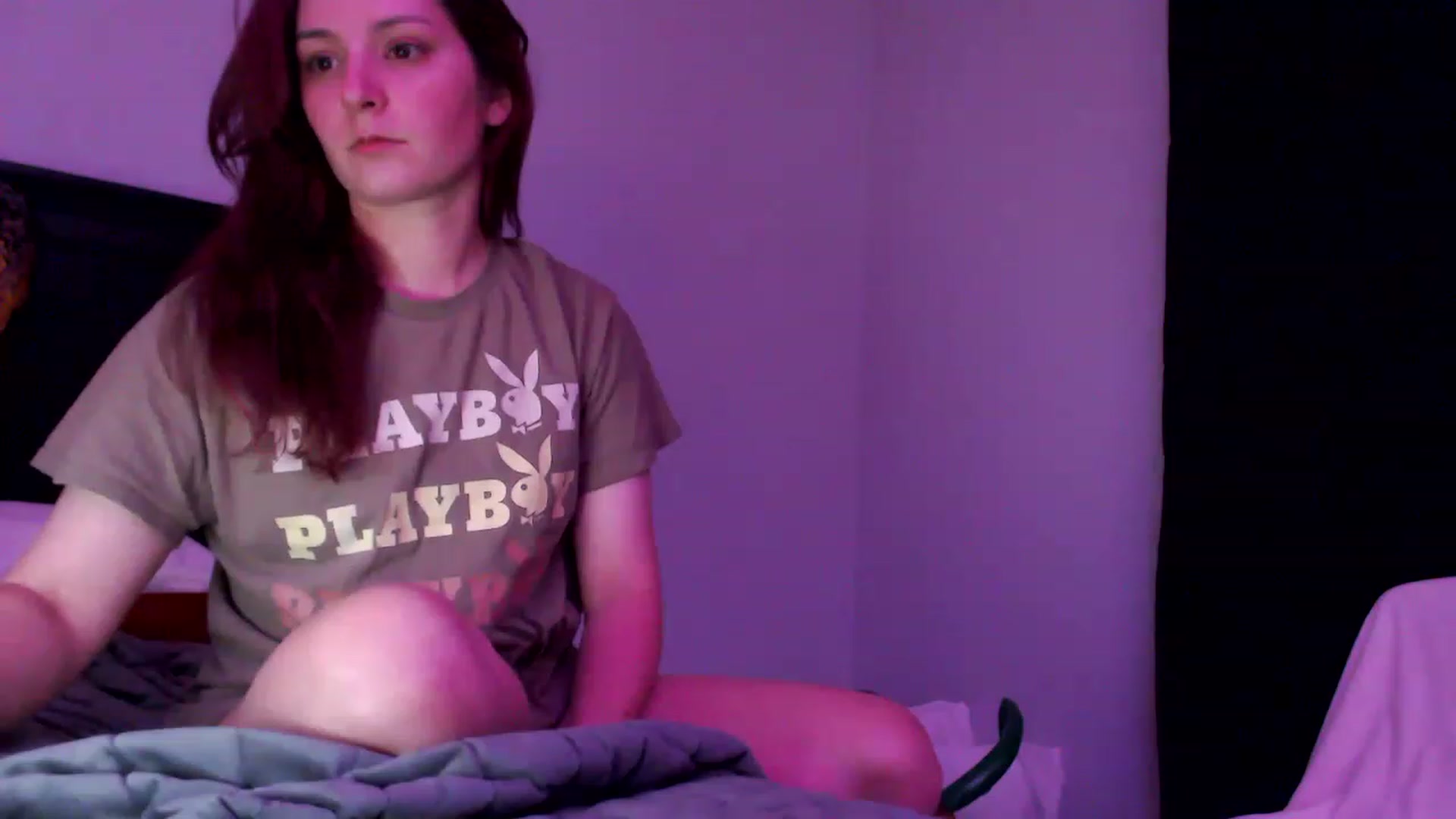 Gallery image thumbnail from EmmyLove's myfreecams stream on, 05/19/2023, 05:37 image 14 of 20