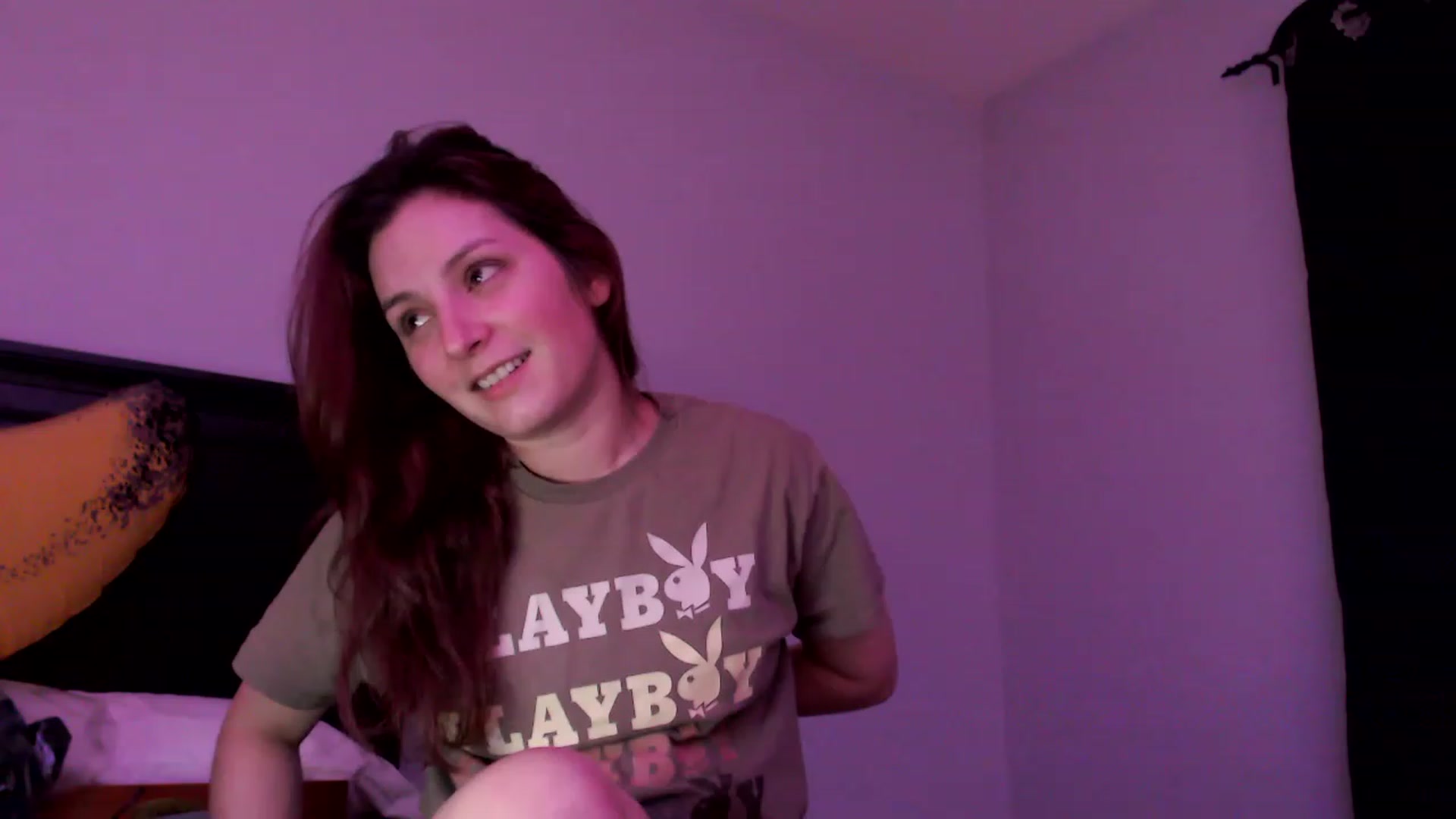 Gallery image thumbnail from EmmyLove's myfreecams stream on, 05/19/2023, 05:37 image 4 of 20