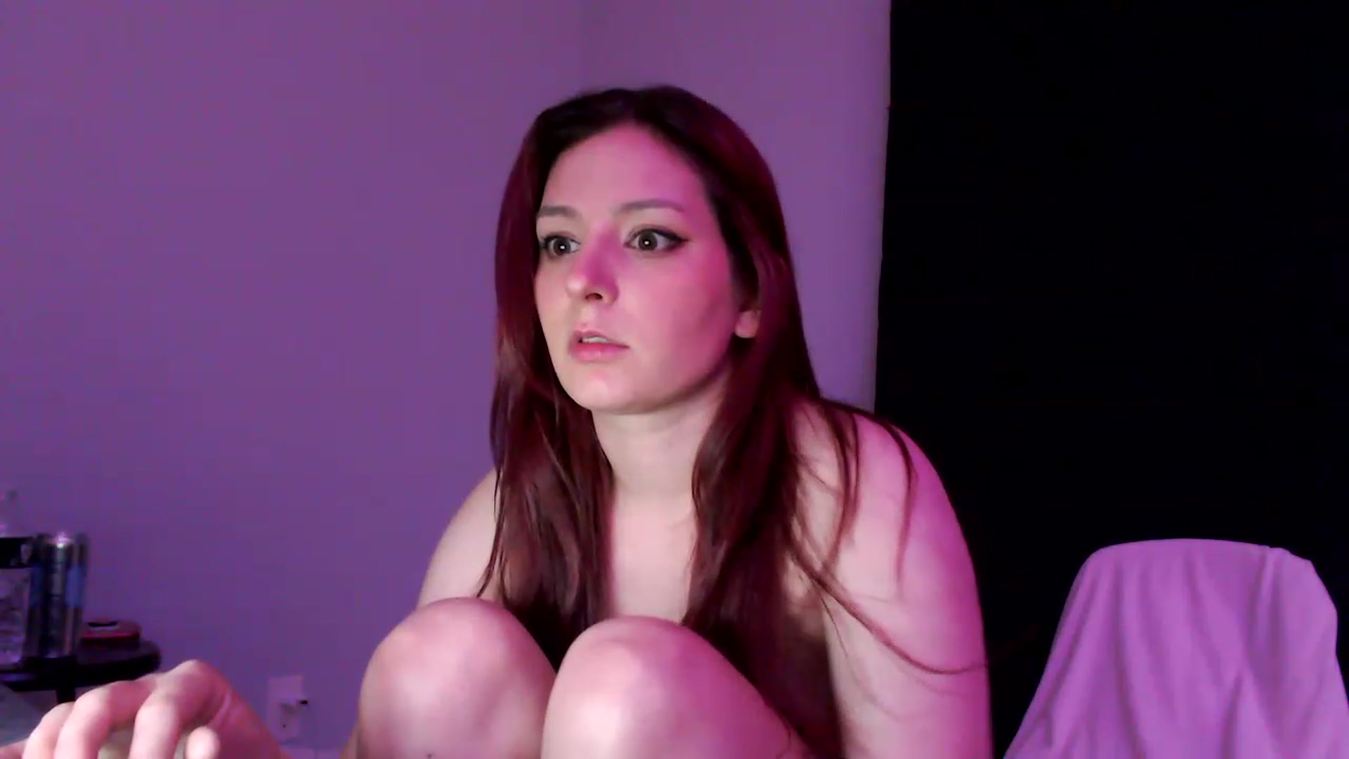 Gallery image thumbnail from EmmyLove's myfreecams stream on, 05/21/2023, 06:29 image 15 of 20