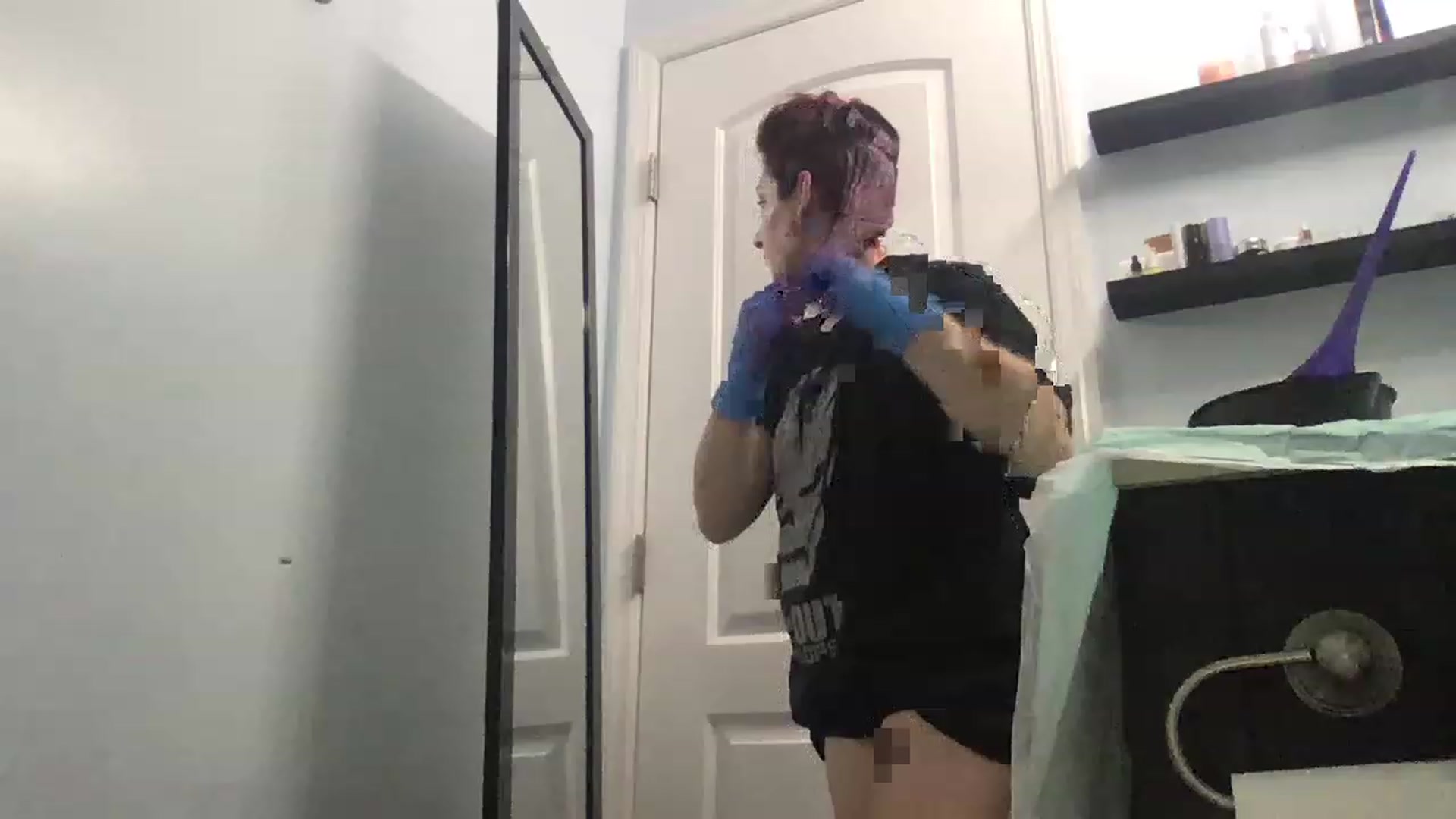 Gallery image thumbnail from EmmyLove's myfreecams stream on, 05/25/2023, 04:36 image 20 of 20