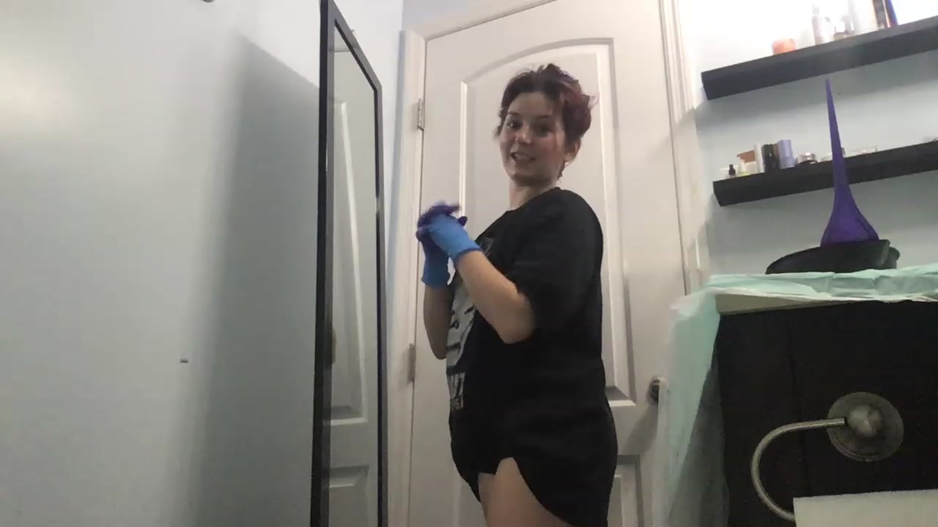 Gallery image thumbnail from EmmyLove's myfreecams stream on, 05/25/2023, 04:36 image 7 of 20