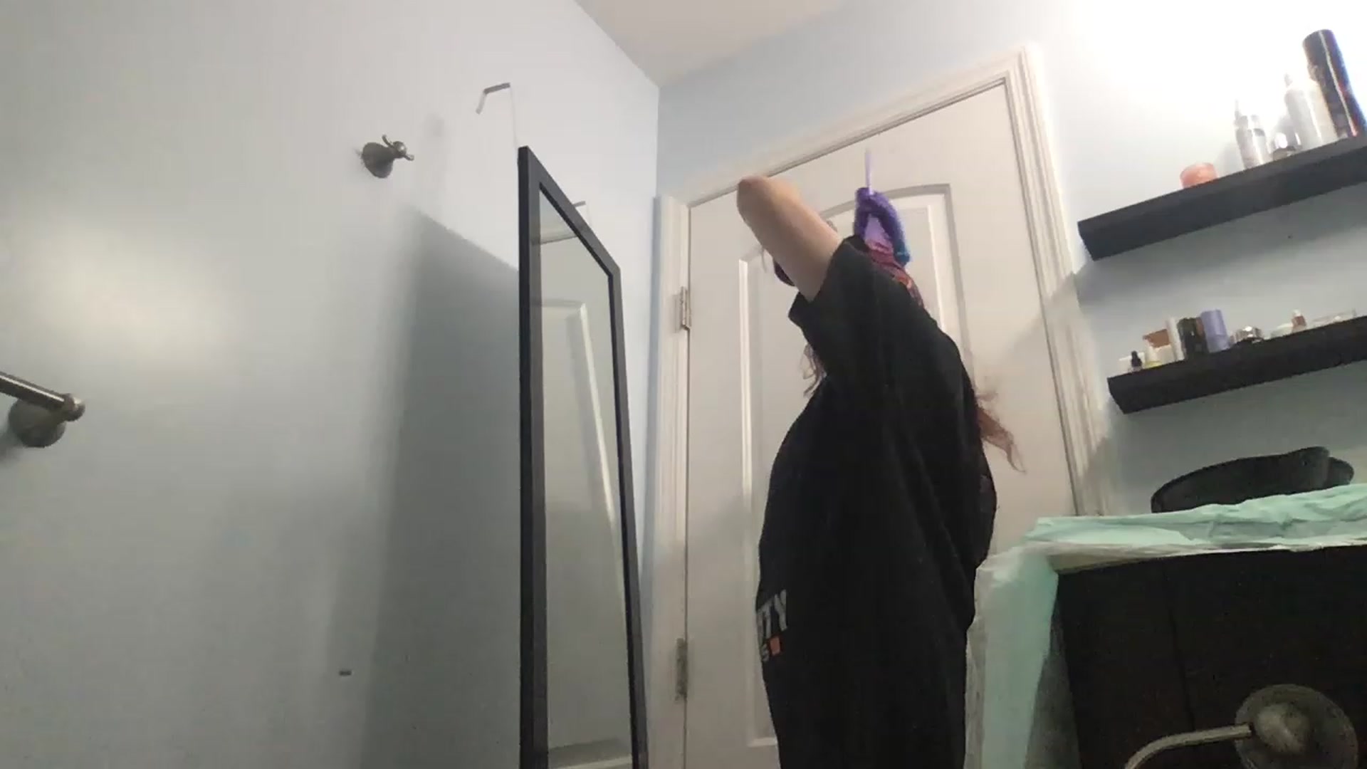 Gallery image thumbnail from EmmyLove's myfreecams stream on, 05/25/2023, 05:04 image 5 of 20