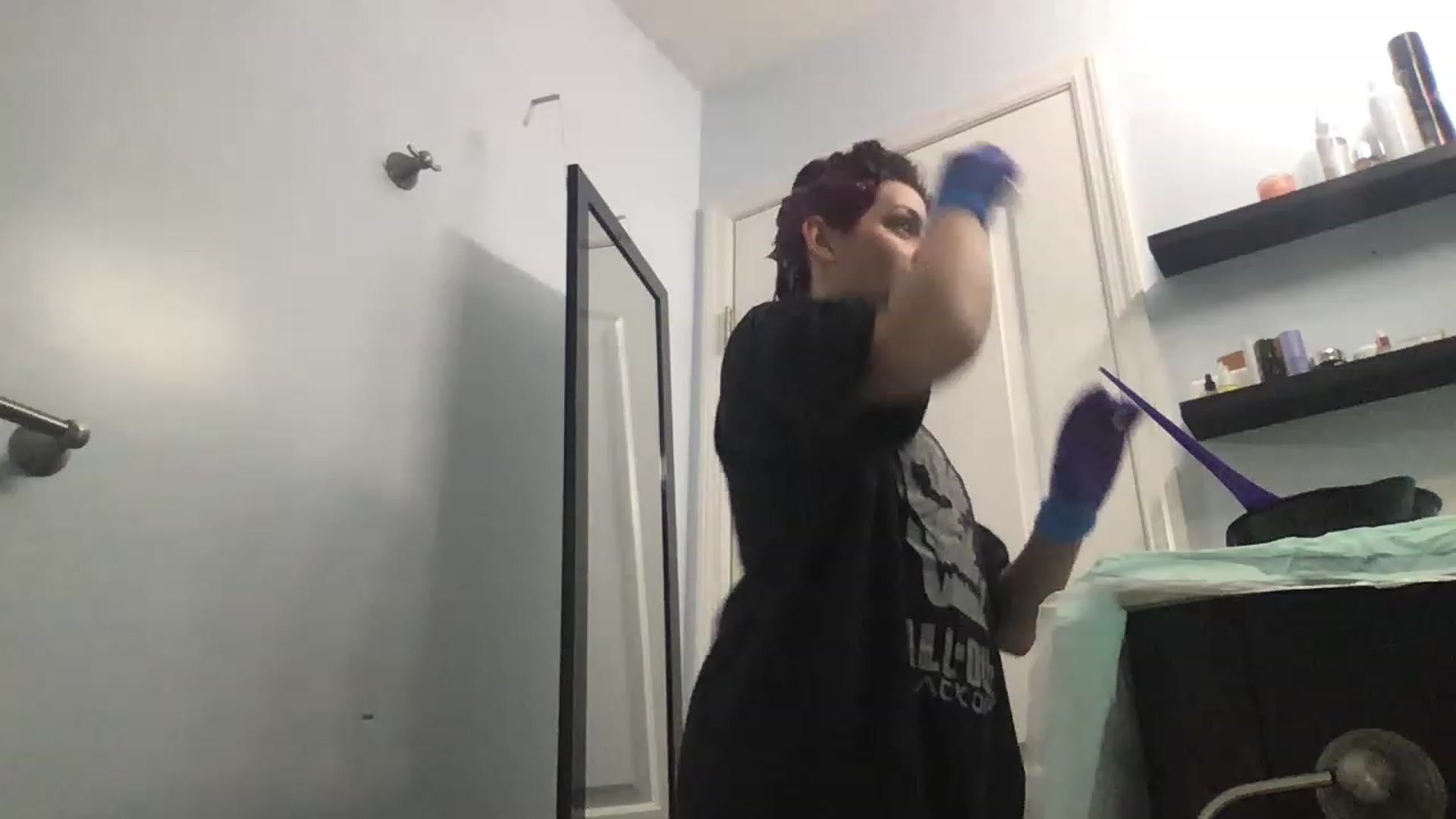 Gallery image thumbnail from EmmyLove's myfreecams stream on, 05/25/2023, 05:04 image 2 of 20