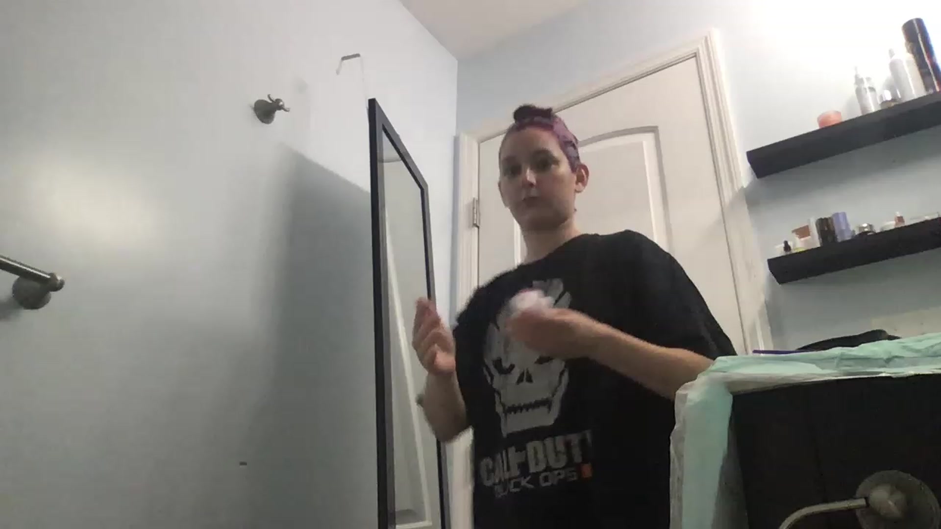 Gallery image thumbnail from EmmyLove's myfreecams stream on, 05/25/2023, 05:04 image 15 of 20