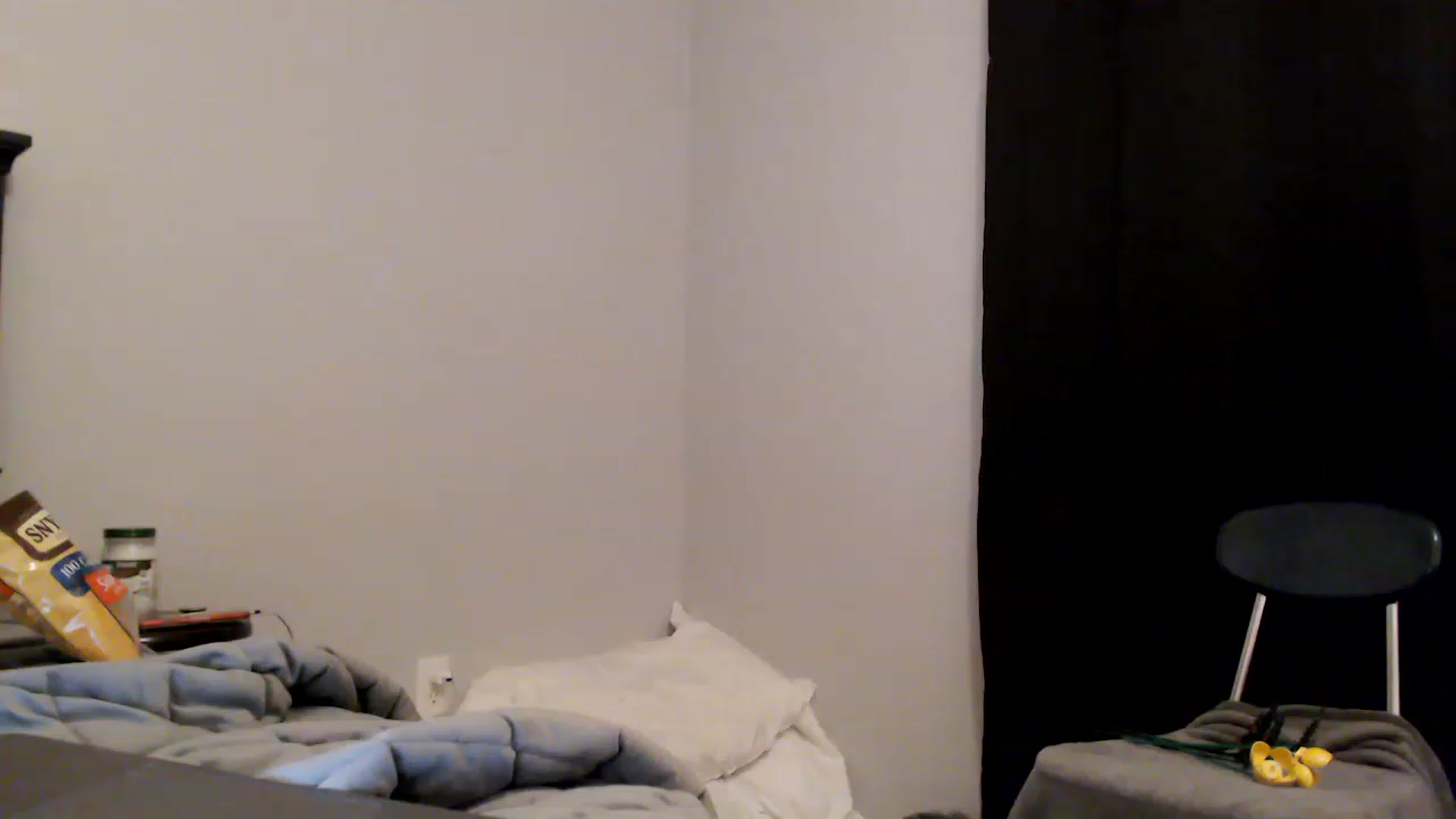 Gallery image thumbnail from EmmyLove's myfreecams stream on, 05/26/2023, 06:34 image 7 of 20