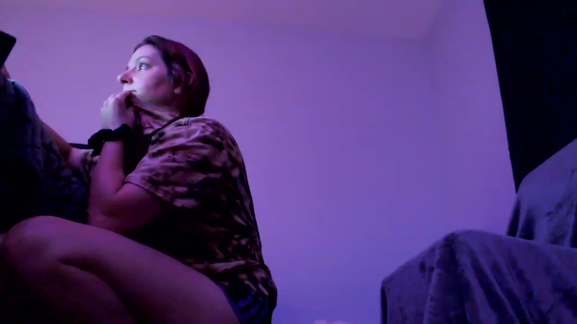 Gallery image thumbnail from EmmyLove's myfreecams stream on, 06/06/2023, 04:25 image 19 of 20
