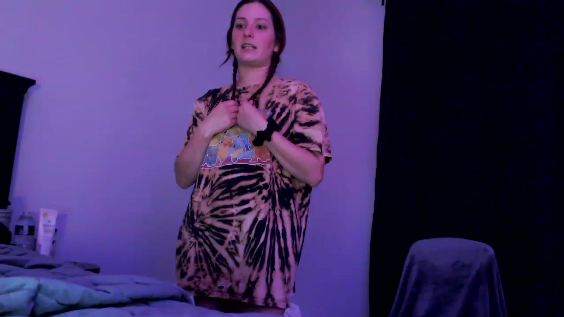 Gallery image thumbnail from EmmyLove's myfreecams stream on, 06/06/2023, 04:25 image 2 of 20
