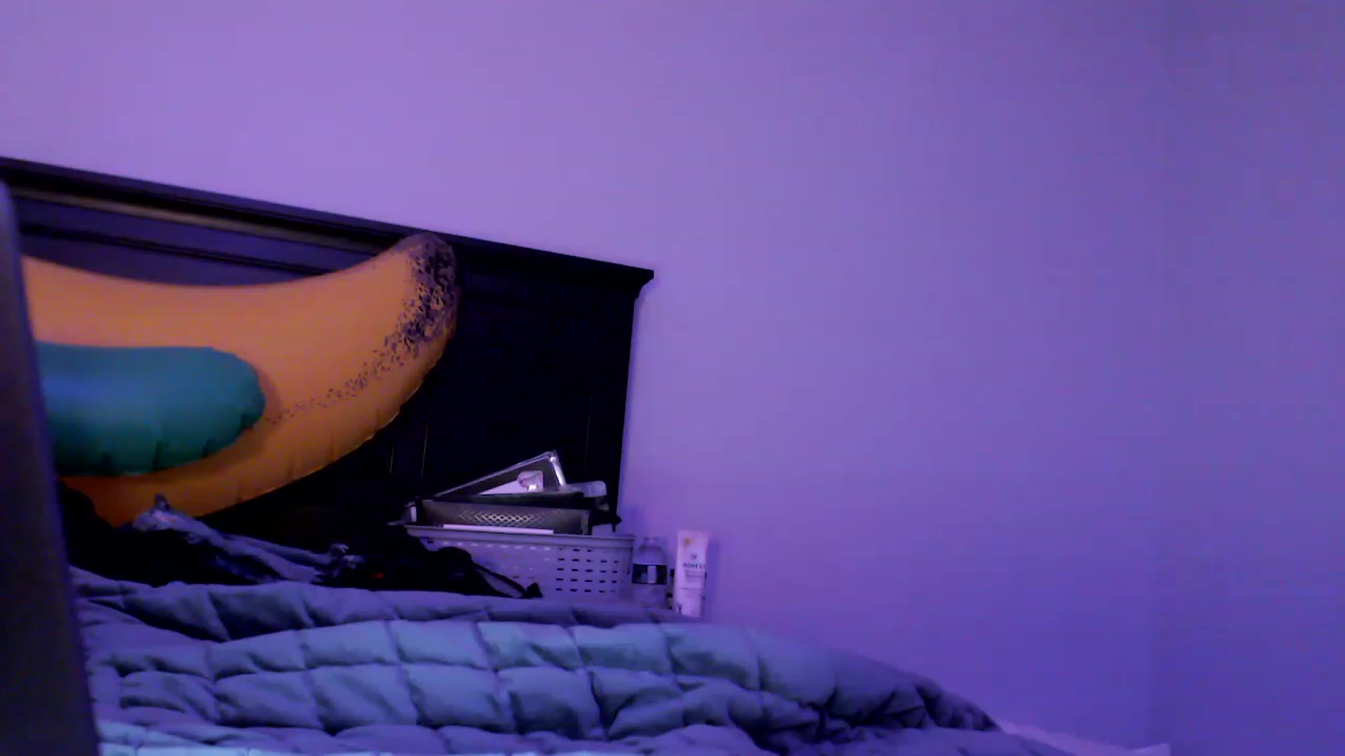 Gallery image thumbnail from EmmyLove's myfreecams stream on, 06/06/2023, 04:25 image 16 of 20