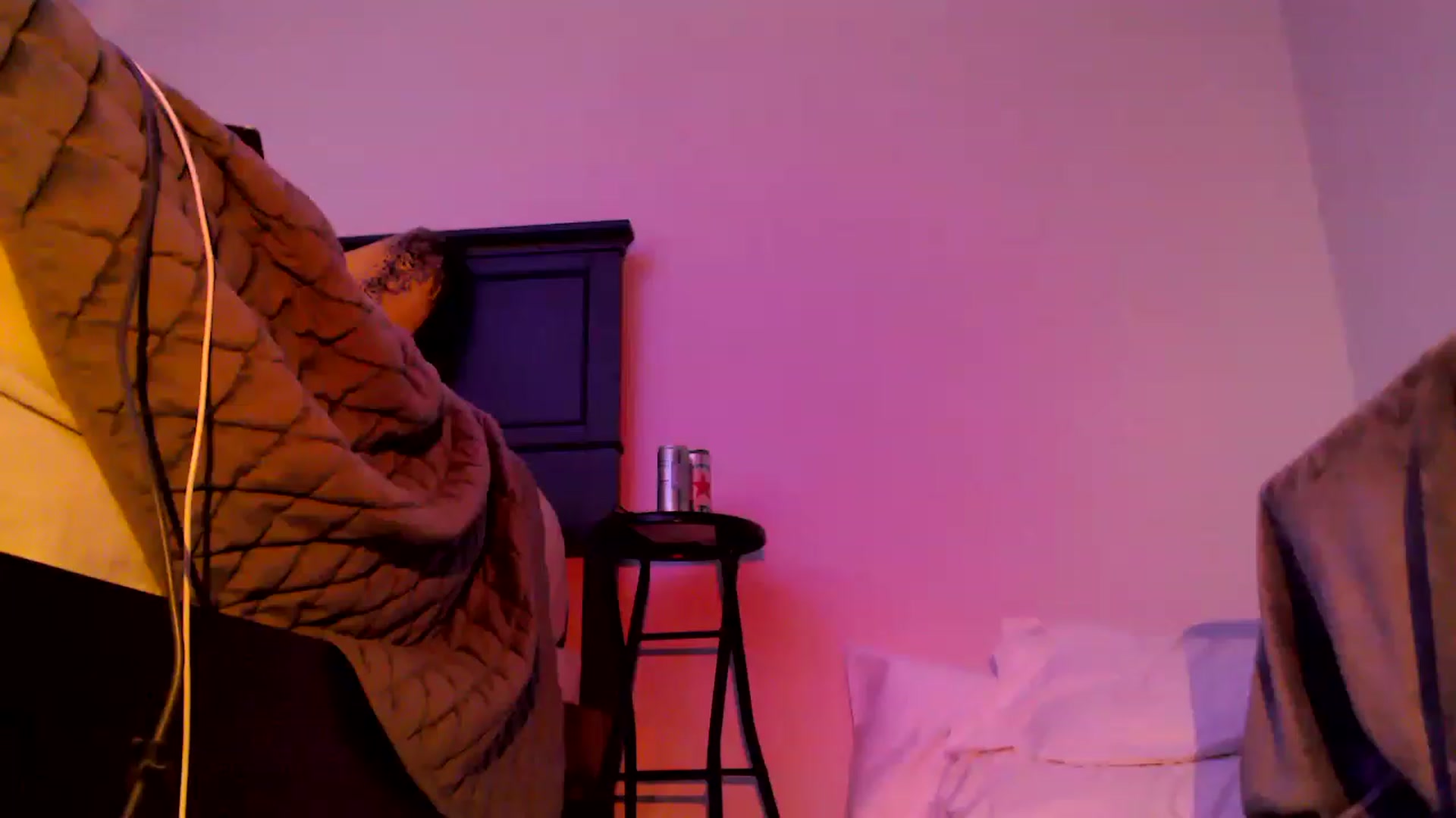 Gallery image thumbnail from EmmyLove's myfreecams stream on, 06/10/2023, 06:47 image 5 of 20
